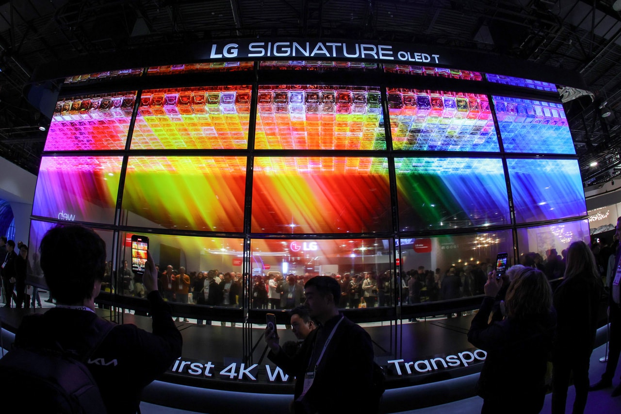 Trade Show Banner Trends: What’s Hot in 2024