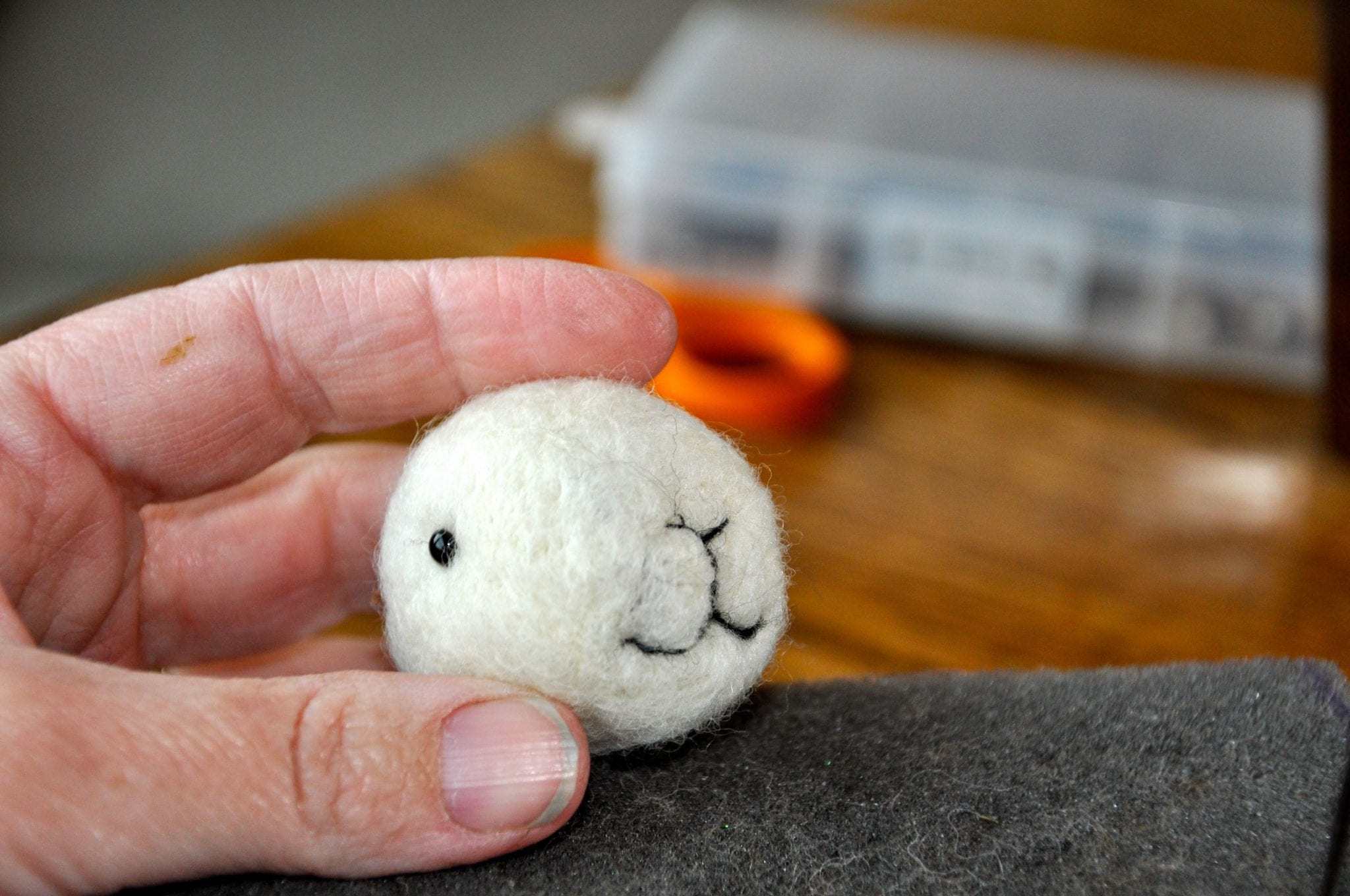How to Make Wool Felt Pet Eyes, Video published by Feltcrafted