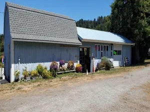 MLS# 220393 Address: 3290 Kings Valley Road