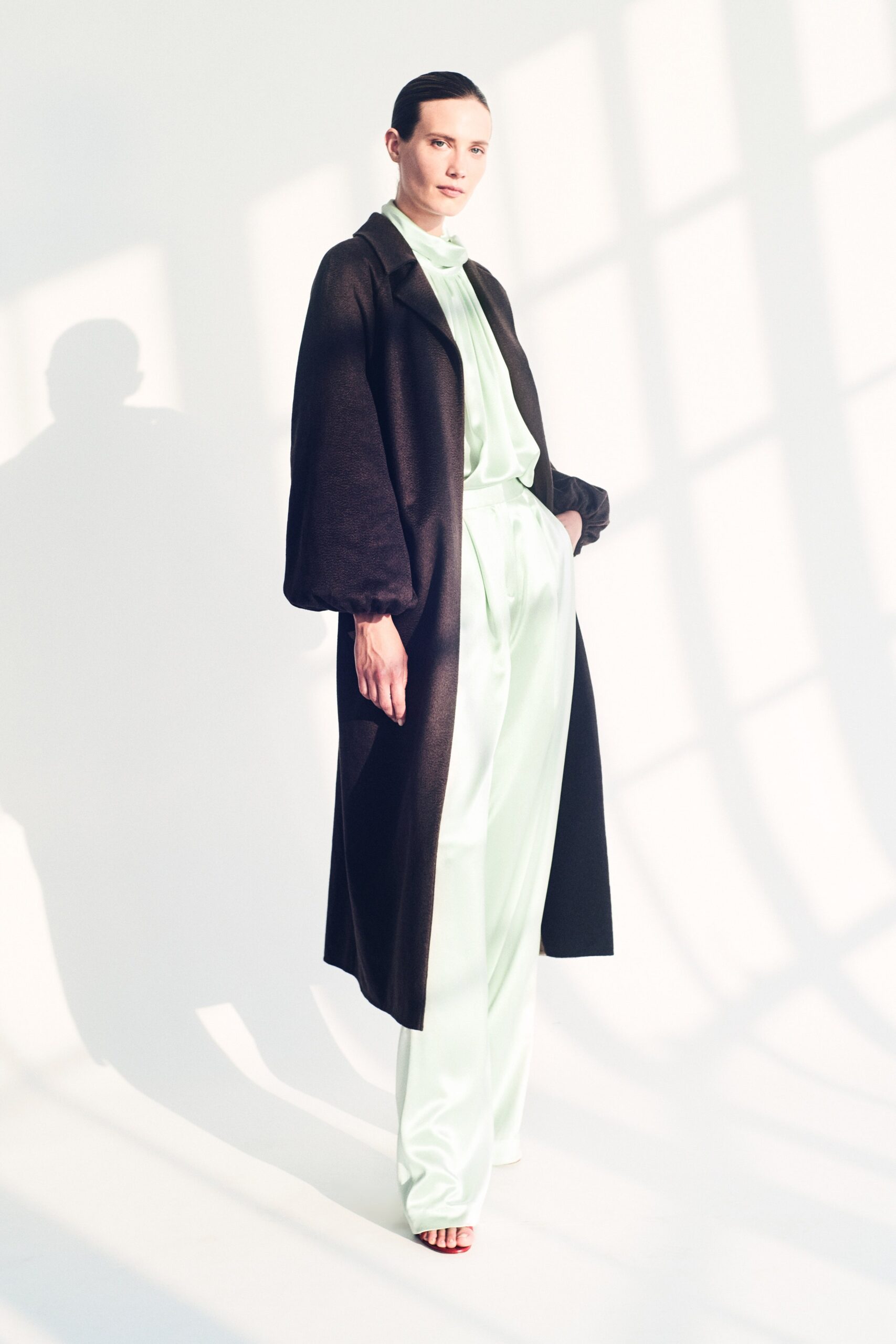 green silk fitted straight-leg shiny pants