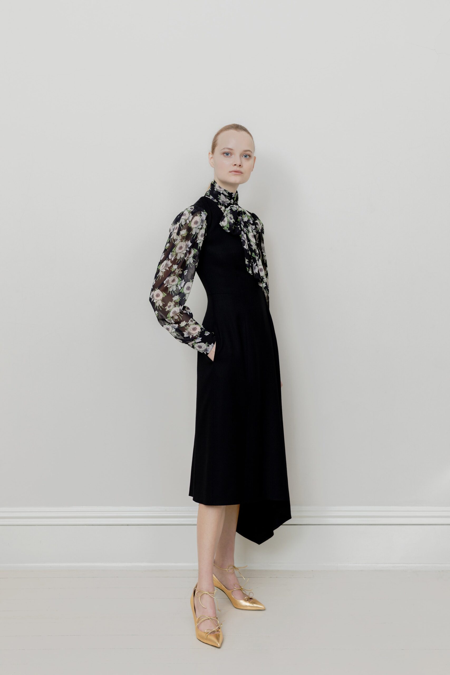 multi silk long-sleeve collared fitted floral blouse