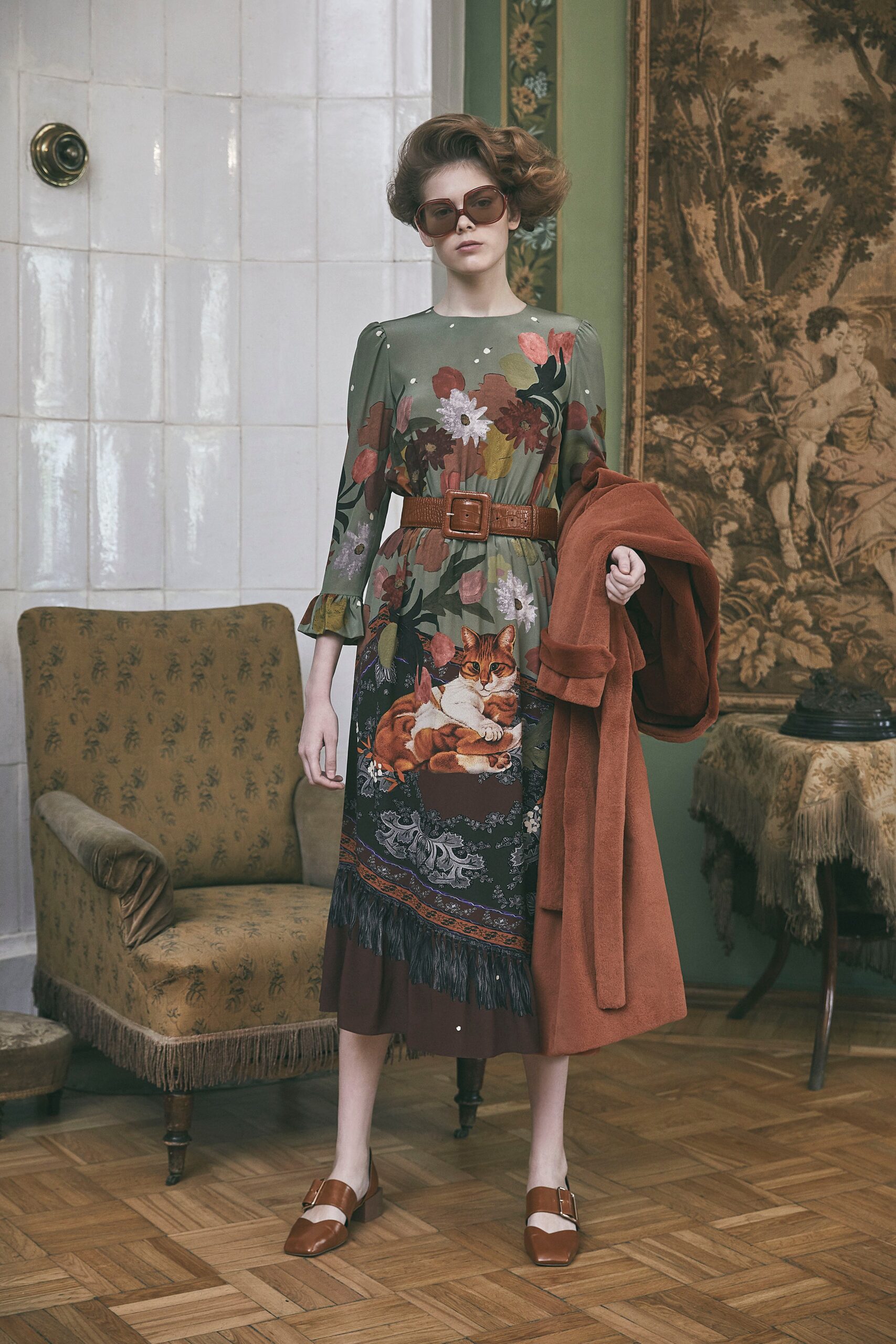 green cotton long-sleeve collared fitted floral embroidered dress