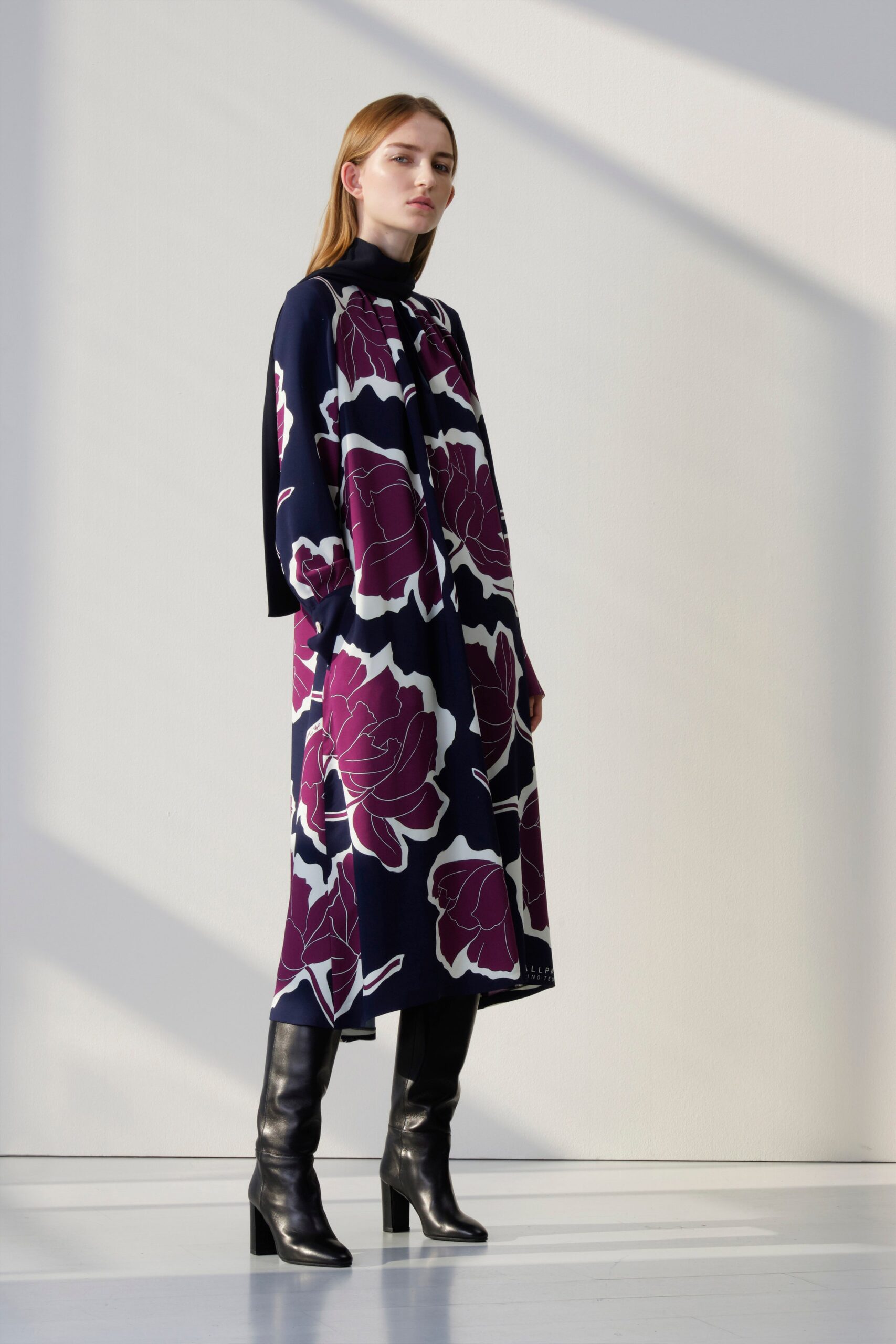 relaxed navy printed midi dress with black boots
