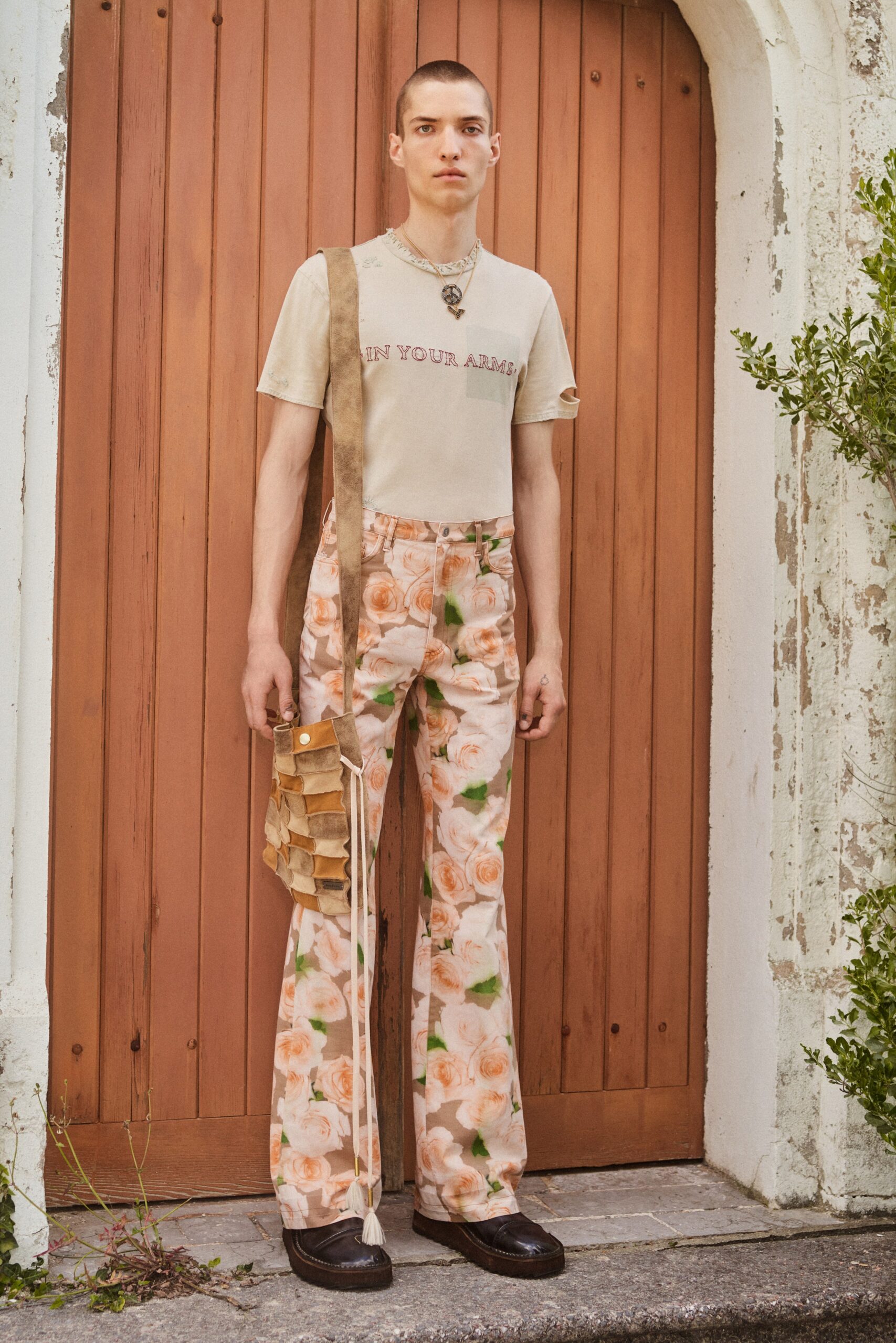 beige cotton short-sleeve collared relaxed printed t-shirt