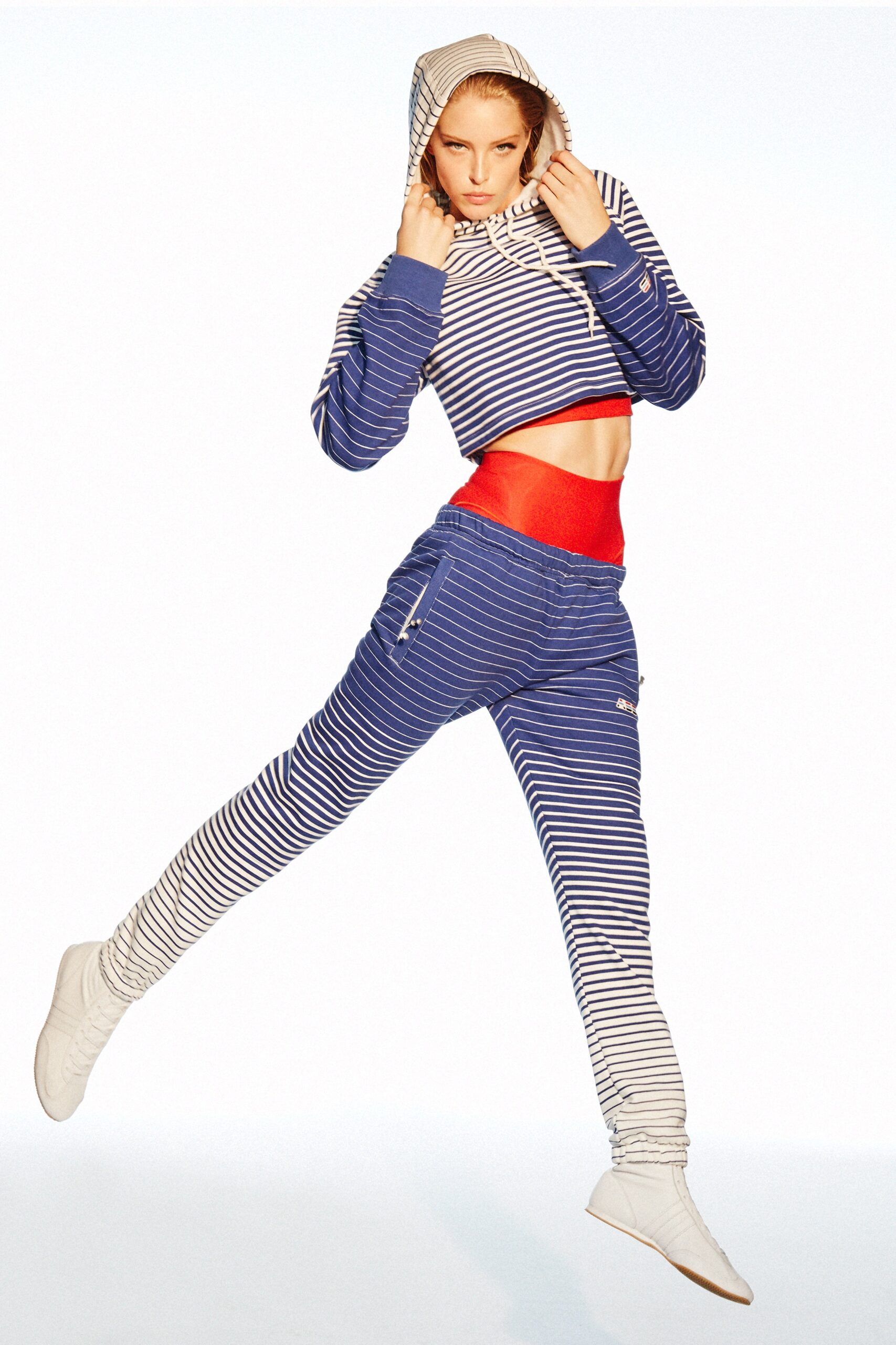 red fitted crop-top