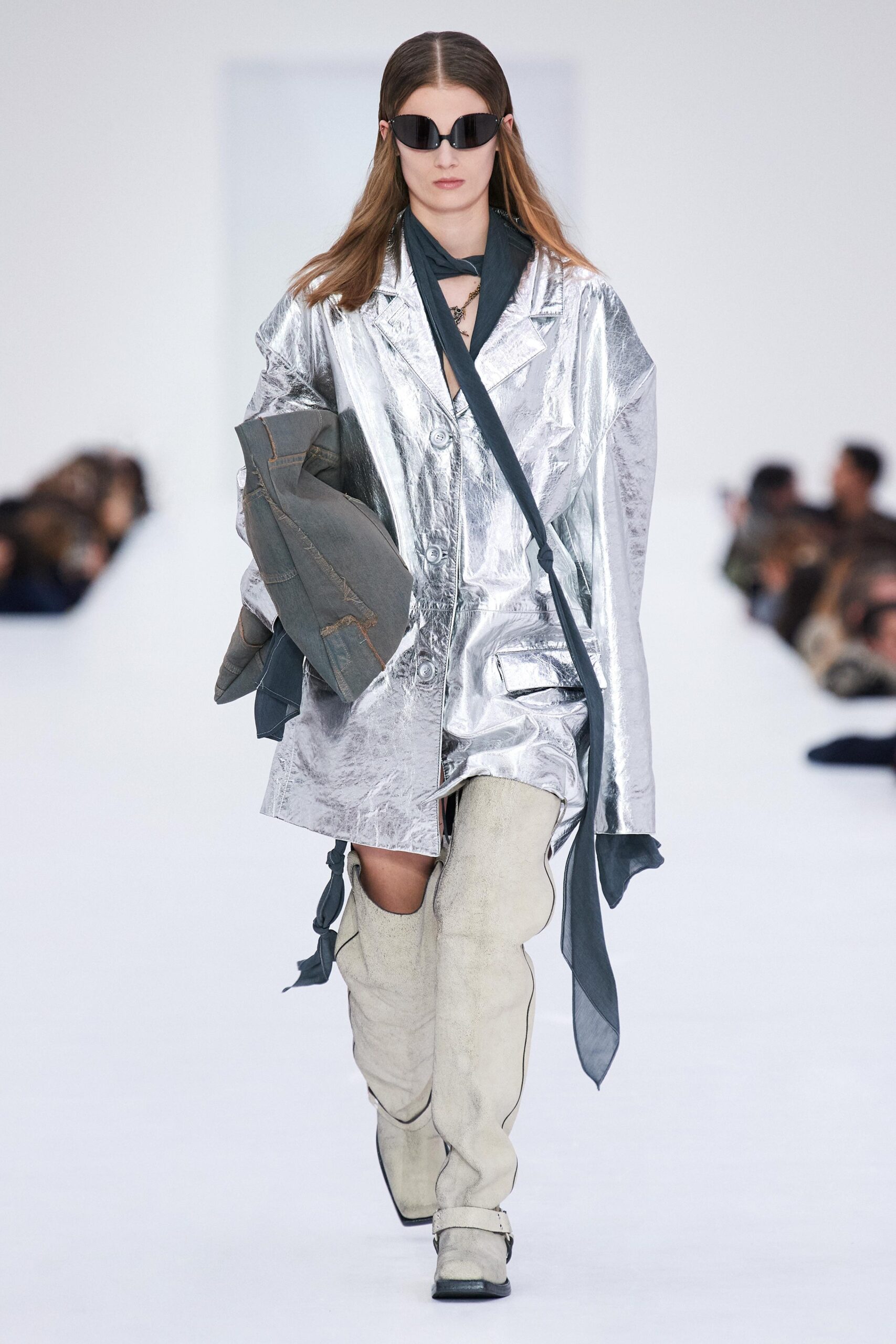 gray metallic long-sleeve collared relaxed buttoned zippered coat