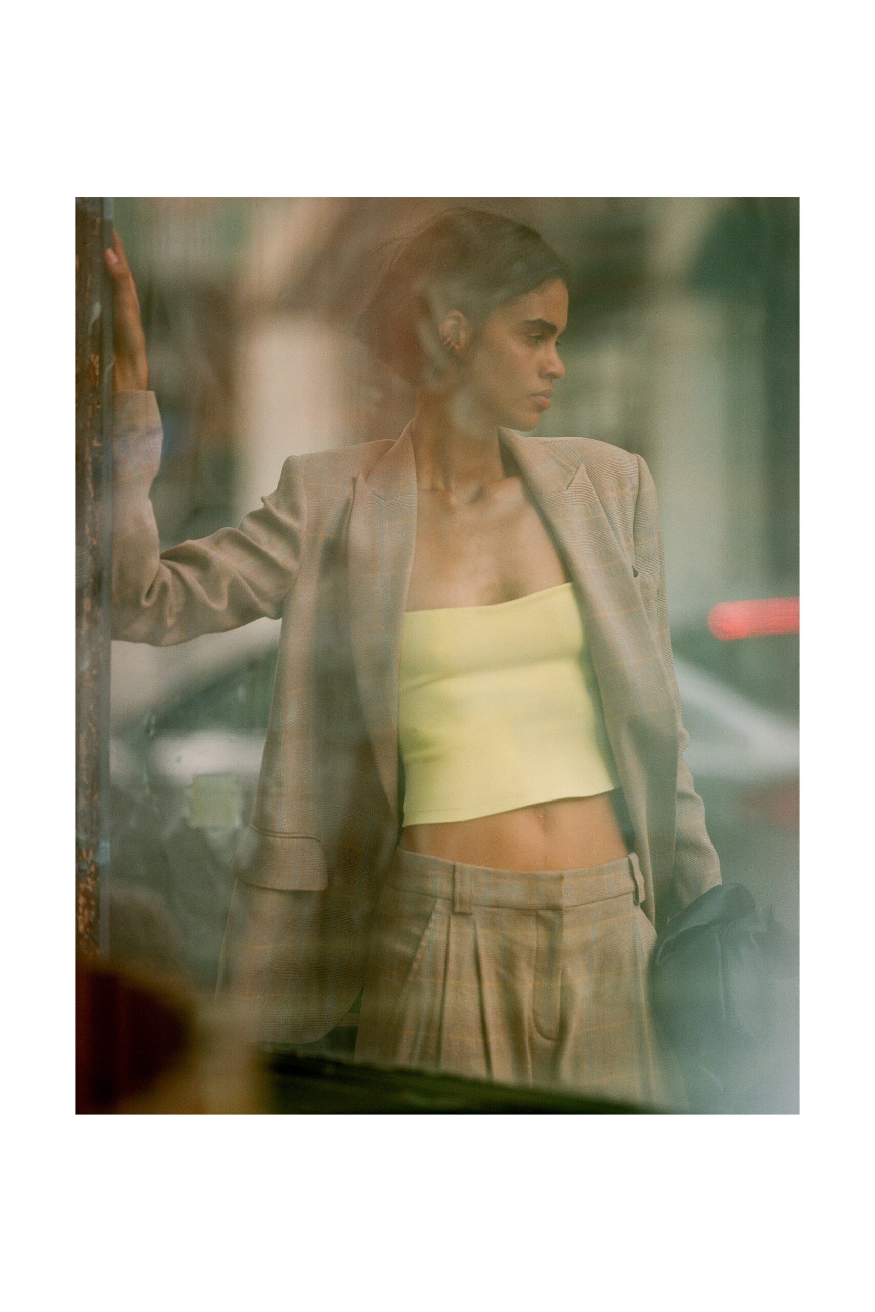 beige cotton long-sleeve collared tailored buttoned pleated blazer