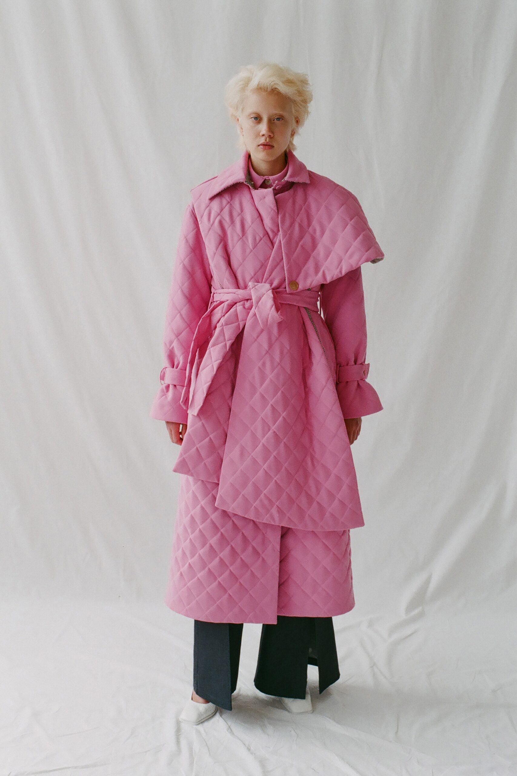 pink cotton long-sleeve collared relaxed belted quilted coat