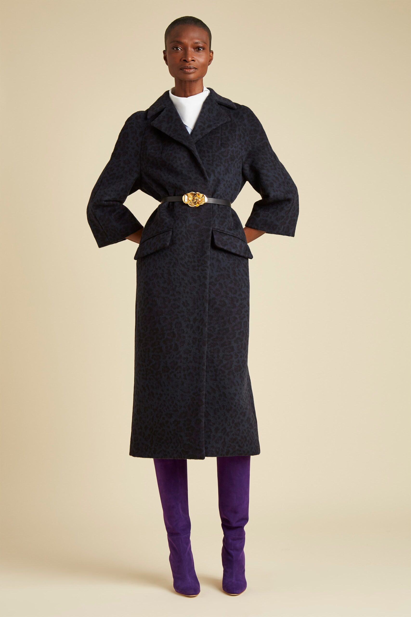 black wool long-sleeve collared tailored pencil belted coat