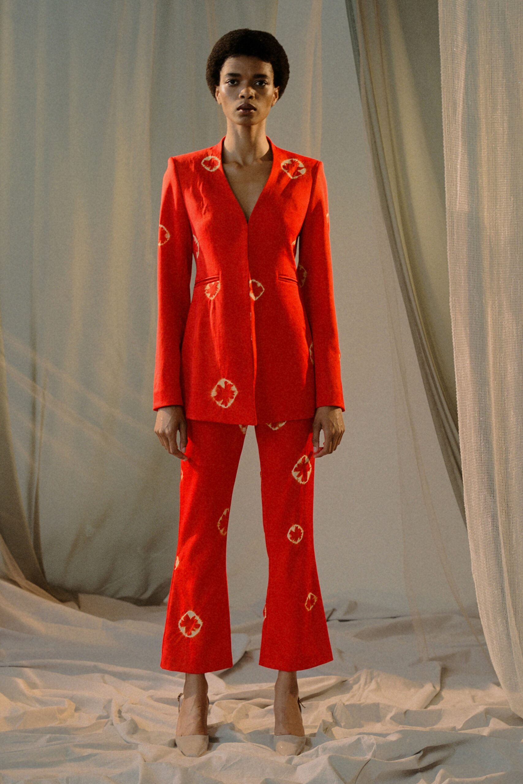 red cotton long-sleeve v-neck fitted embroidered blazer