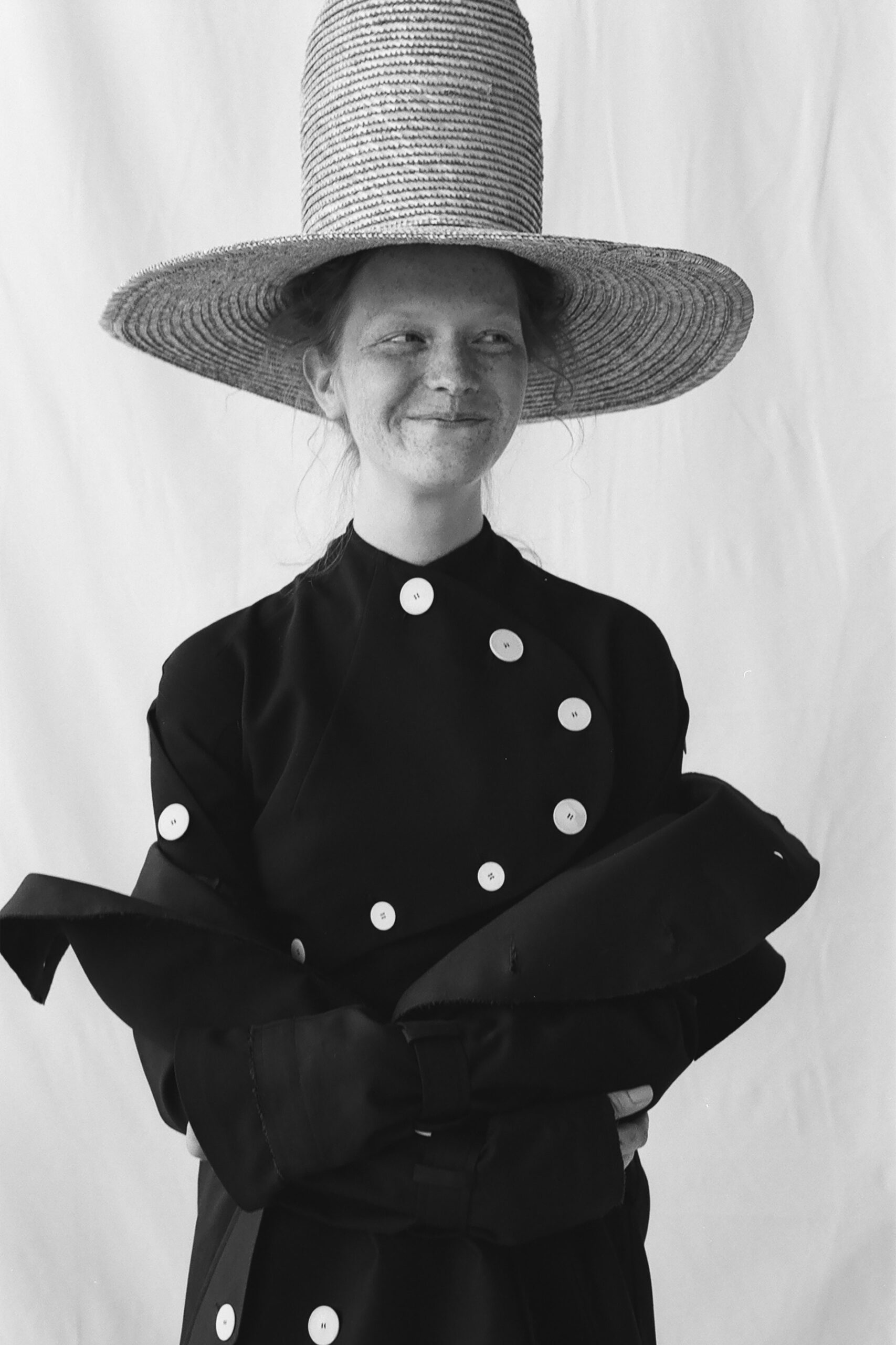 black cotton long-sleeve collared fitted buttoned dress