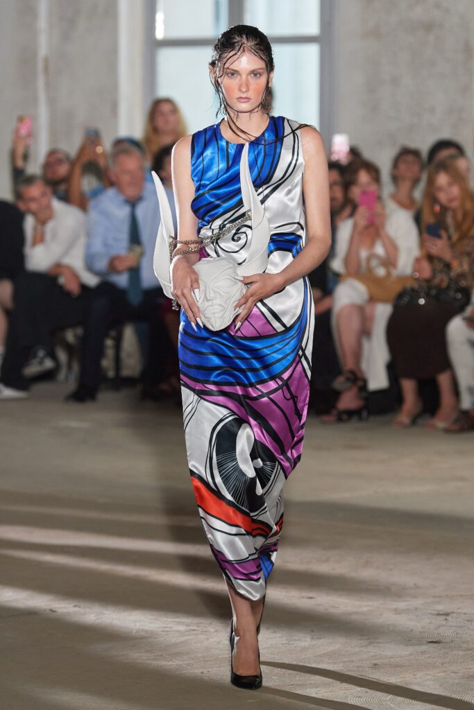 fitted printed midi dress with black shoes