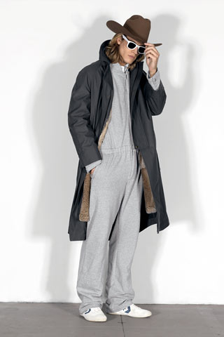 gray cotton long-sleeve collared fitted pockets jumpsuit