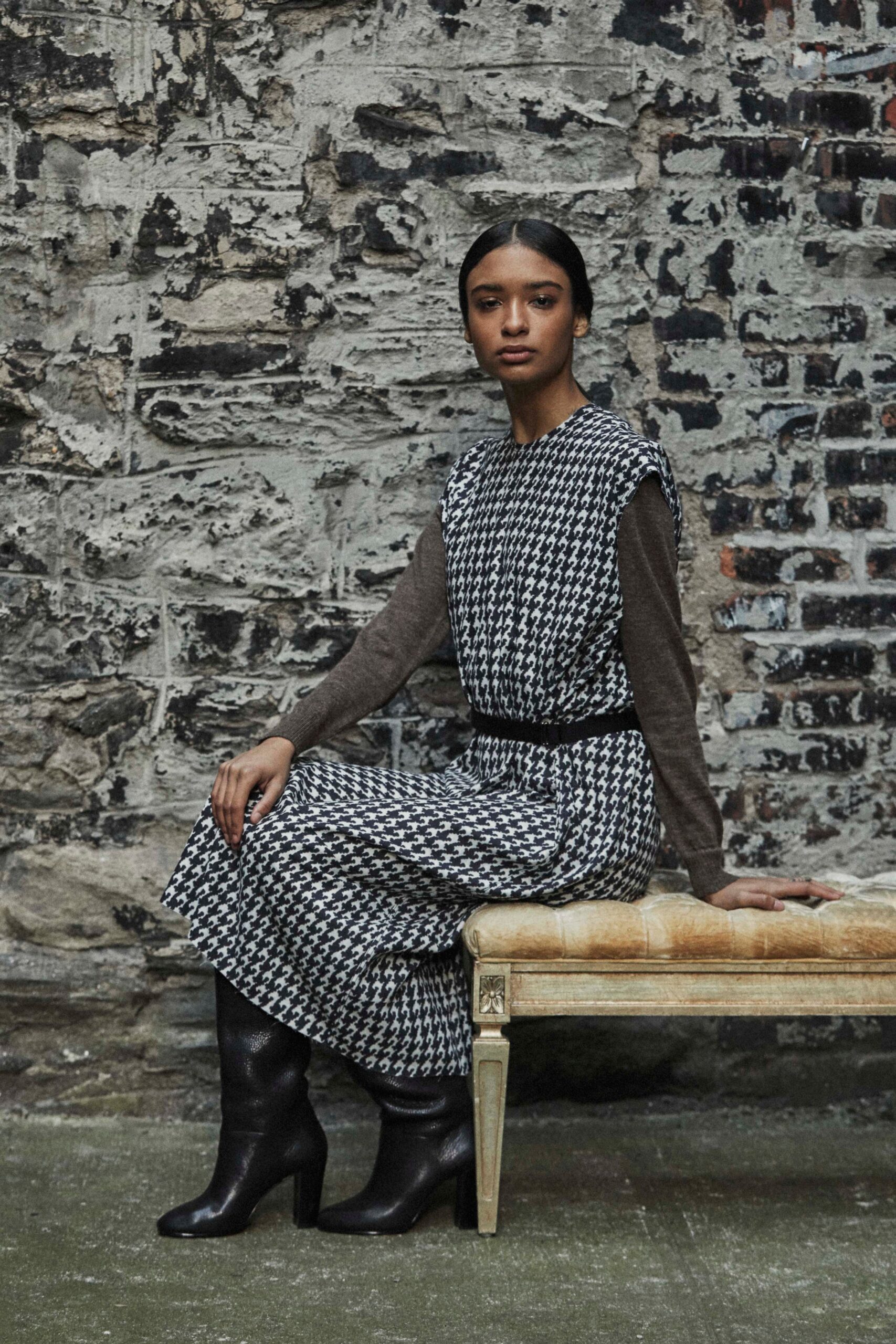 black and white printed midi dress