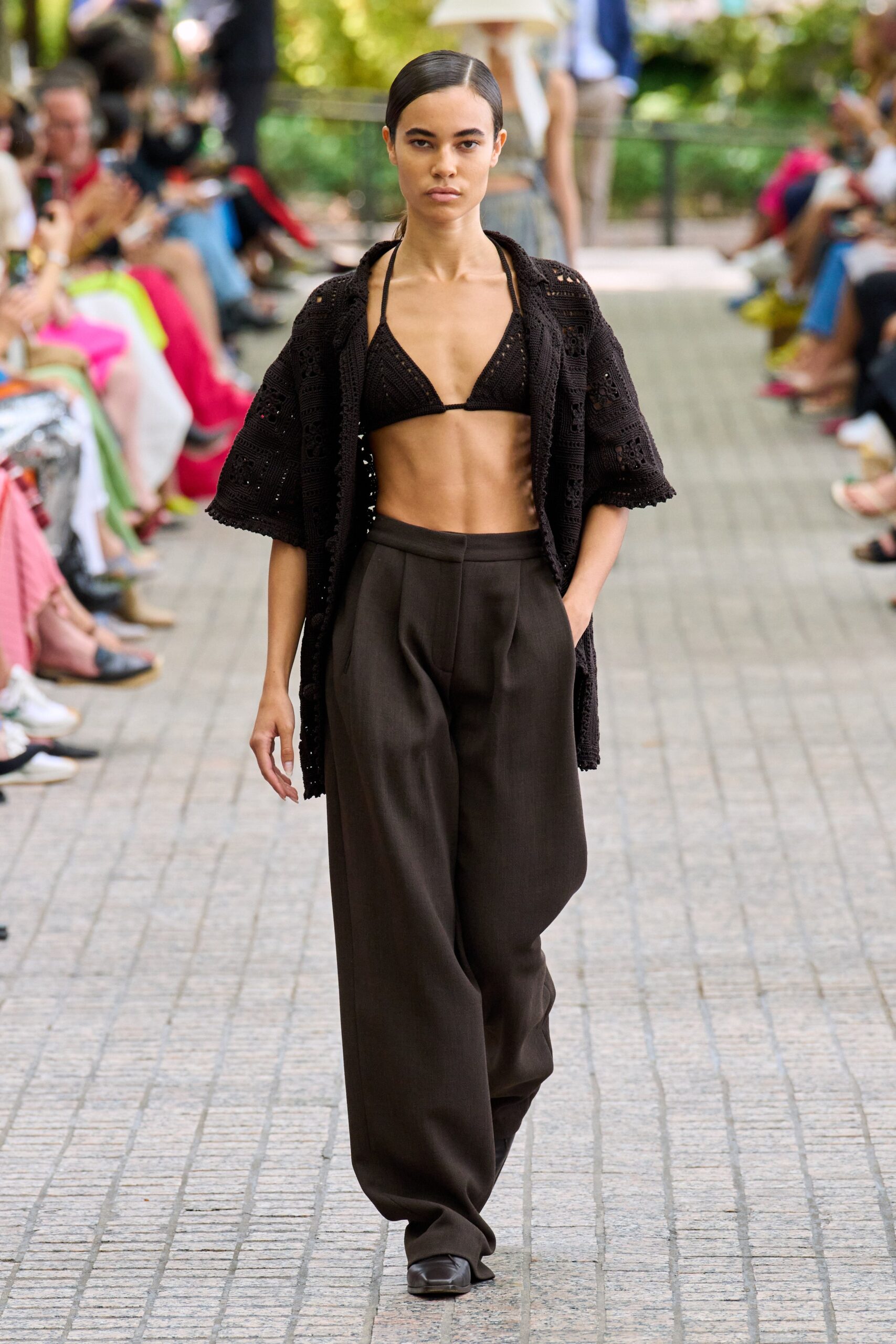 black cotton sleeveless halter fitted top