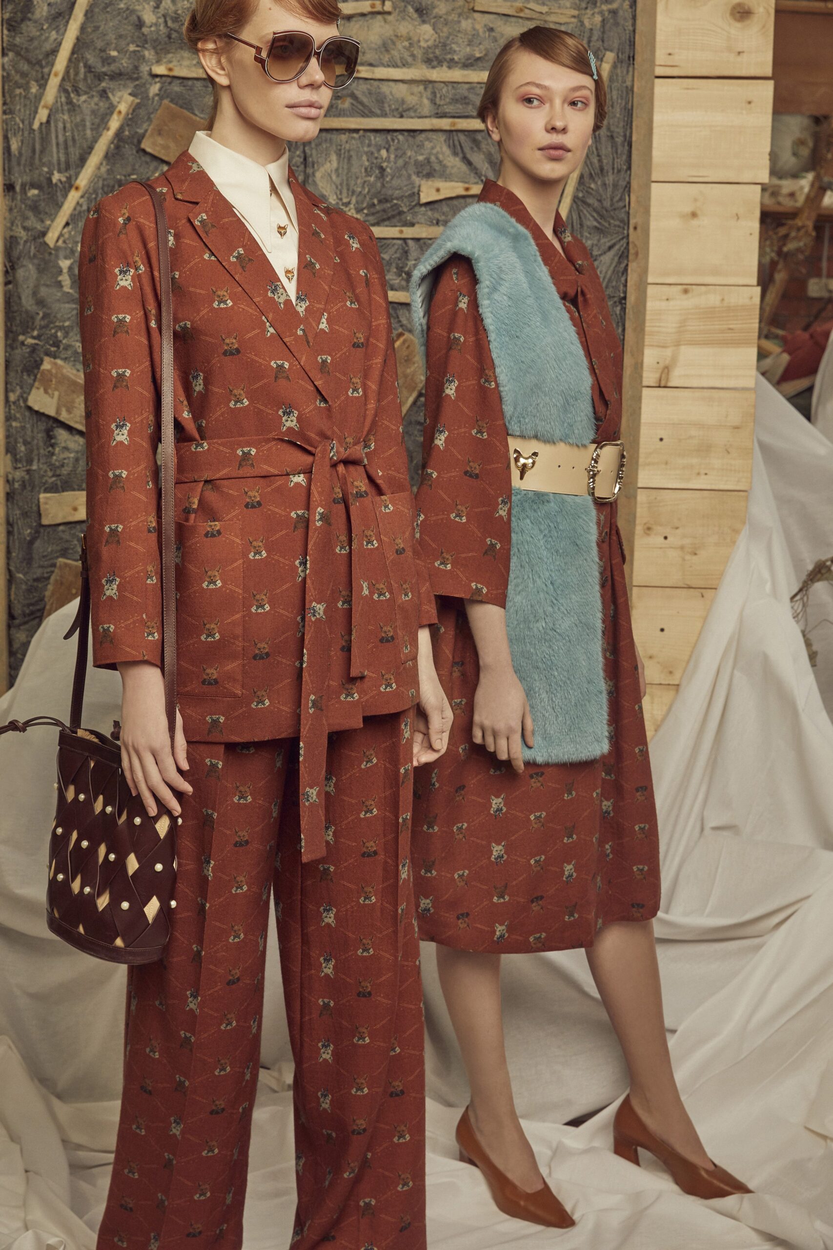brown cotton long-sleeve collared tailored buttoned belted suit