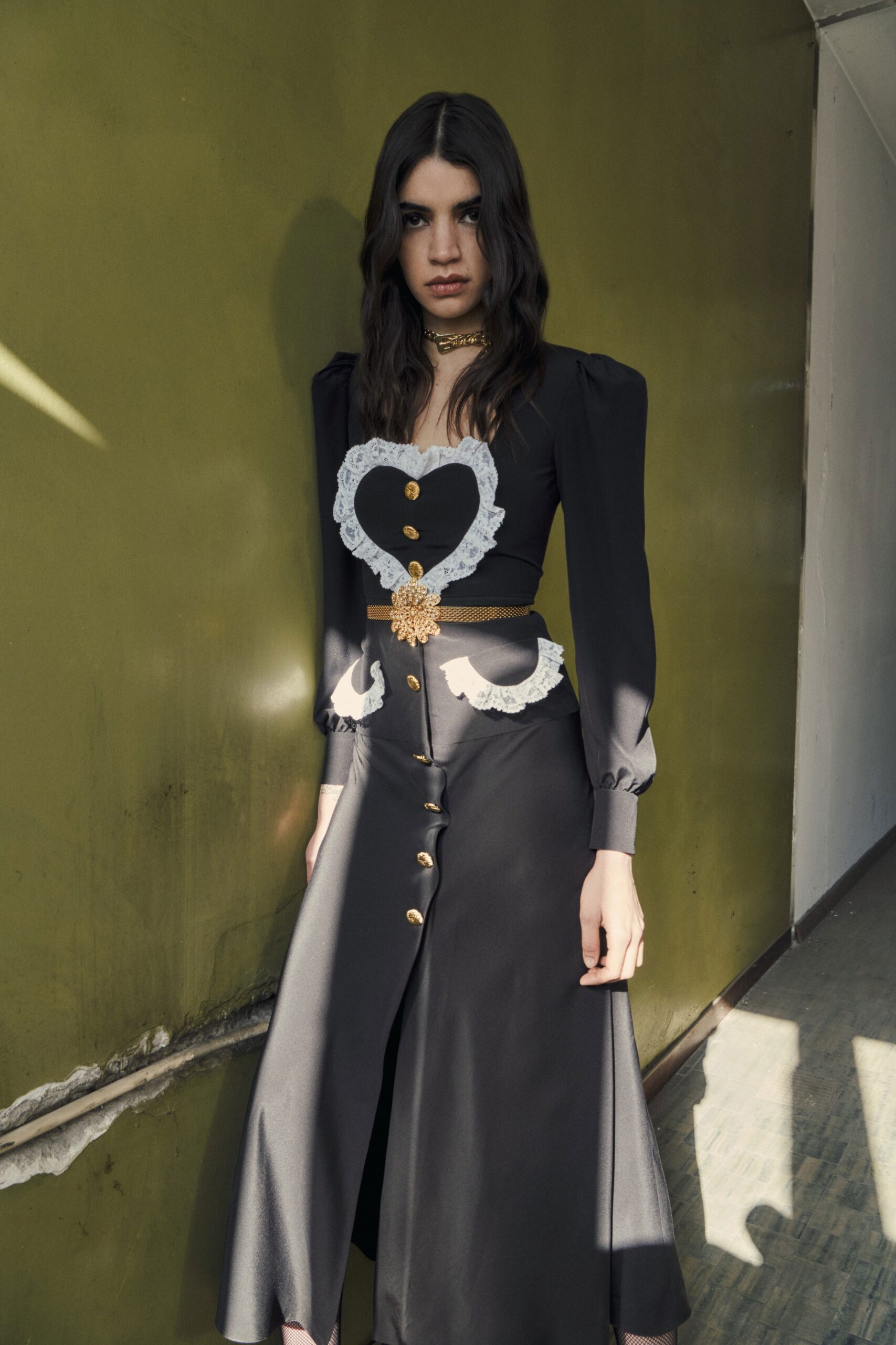 fitted black midi dress