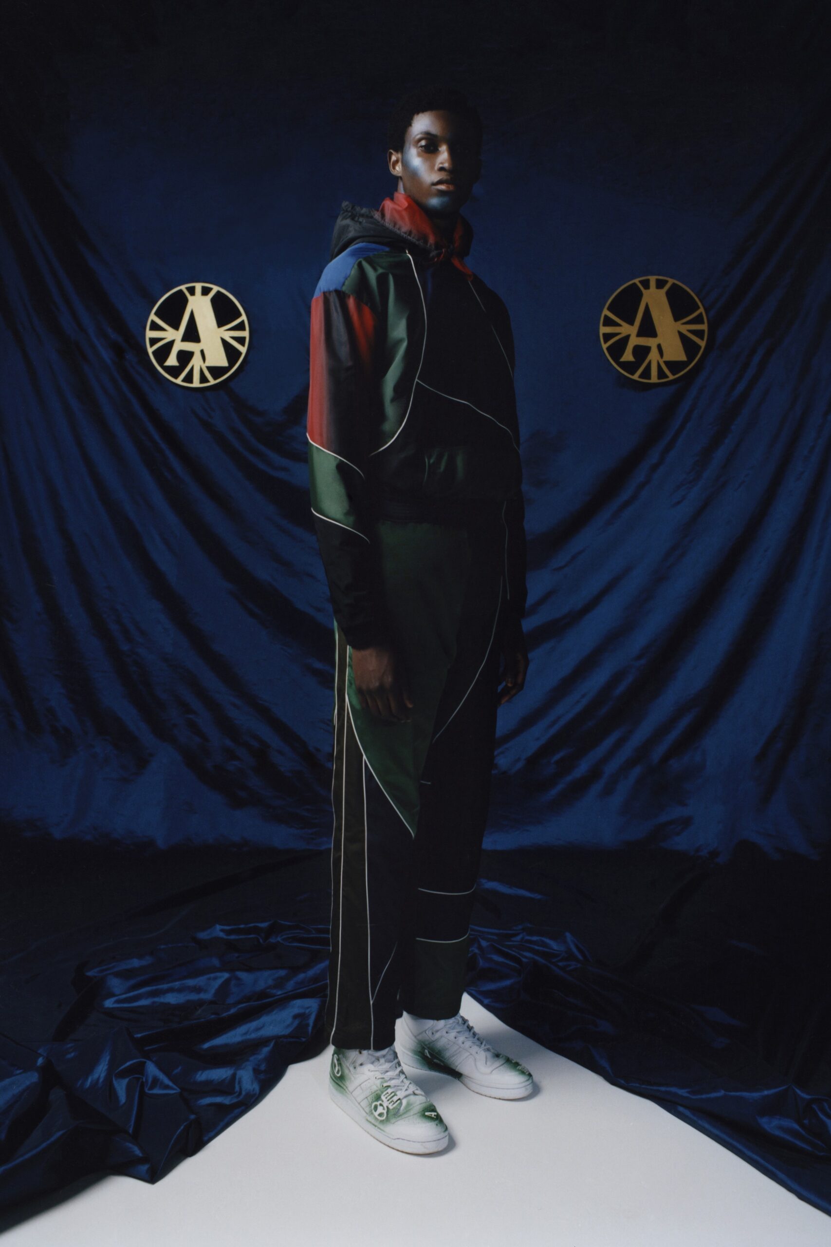 relaxed black green jacket and pants