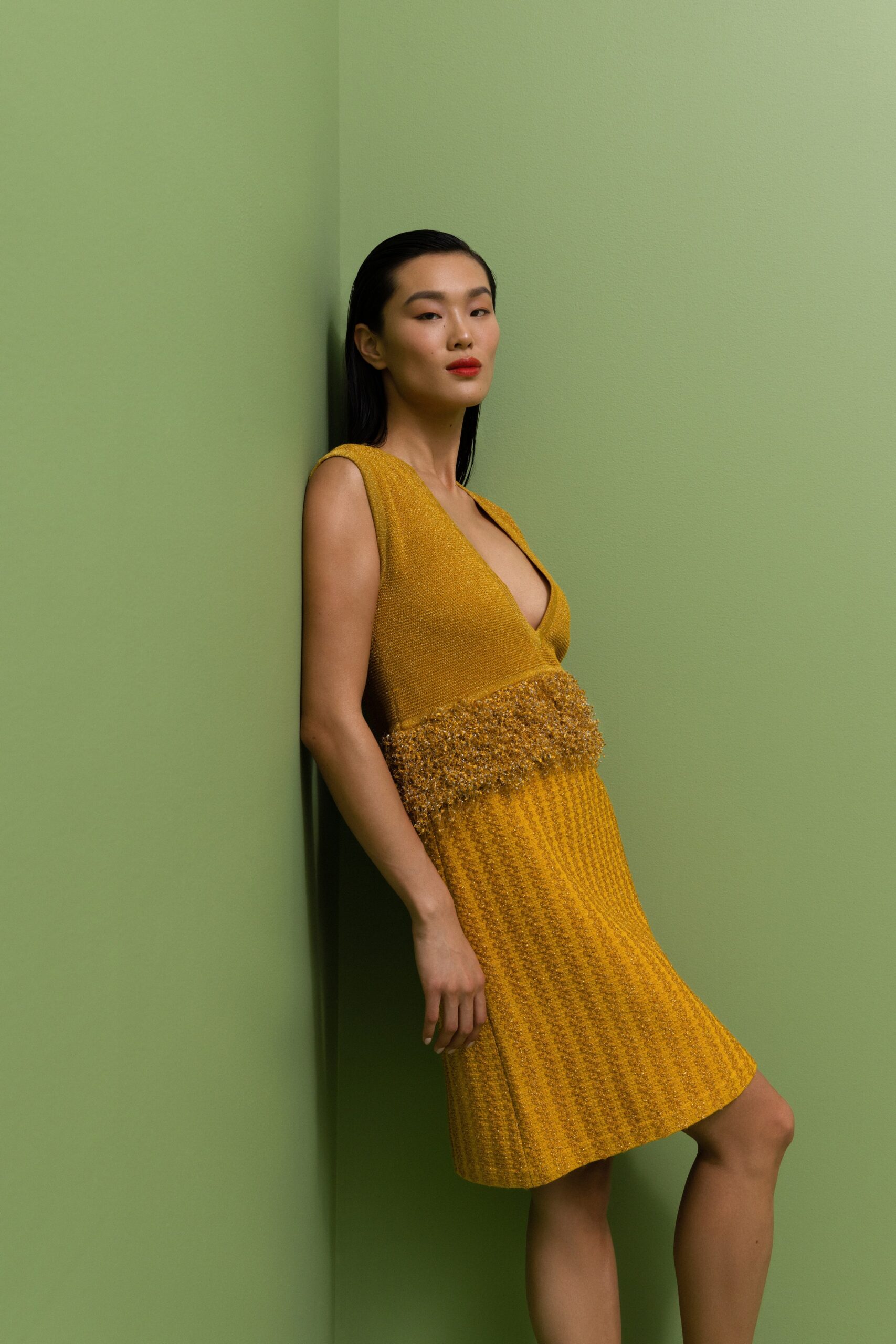 fitted yellow sleeveless dress