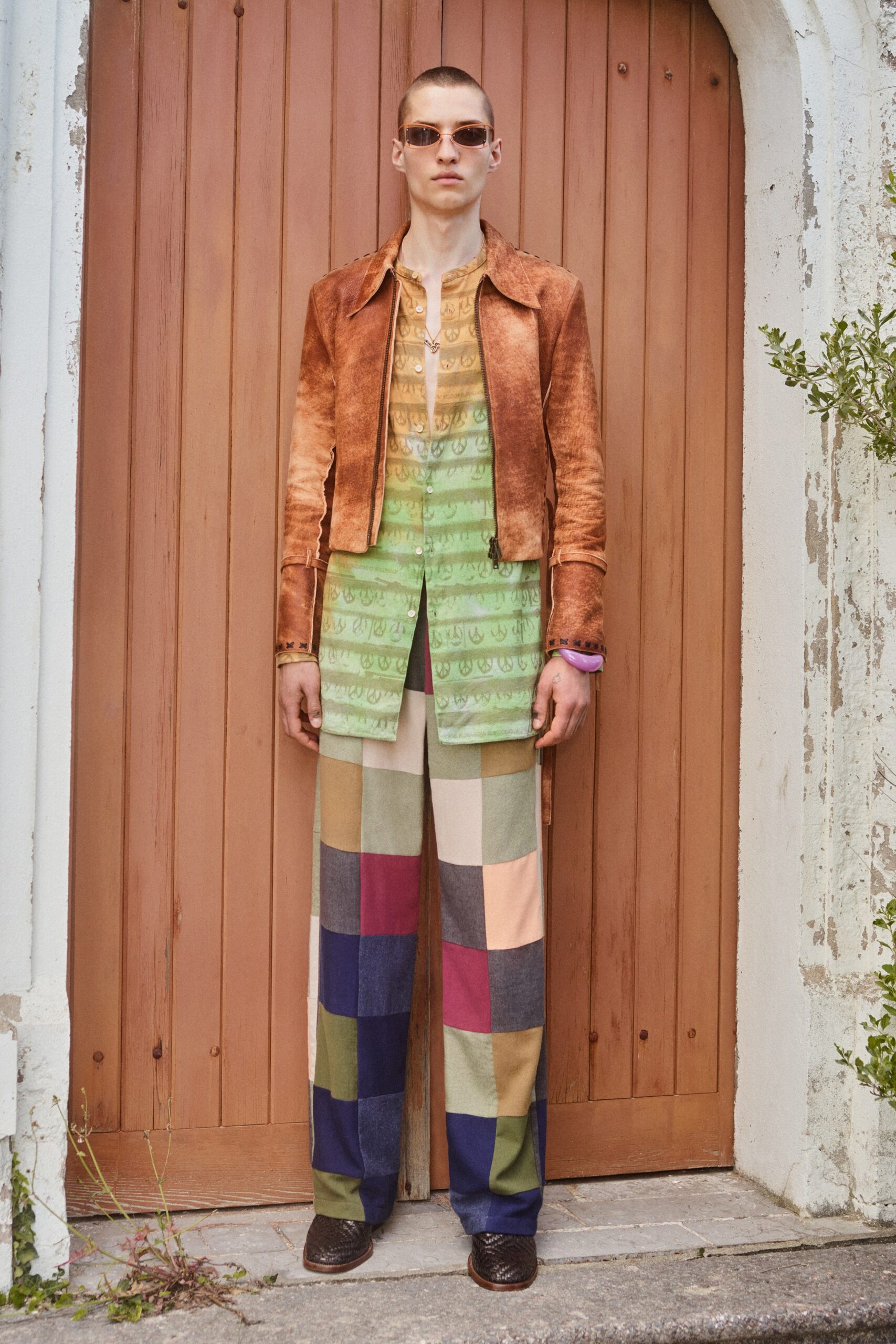 brown suede long-sleeve collared fitted zippered jacket