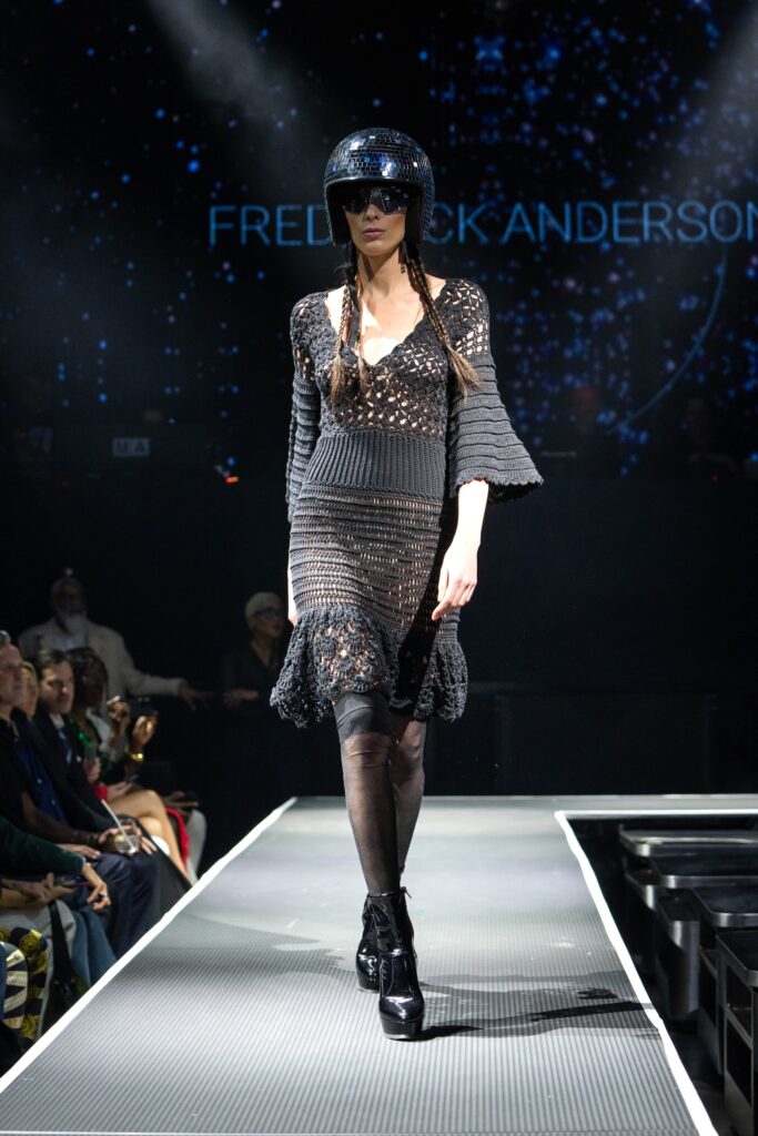 black fitted knit mini dress