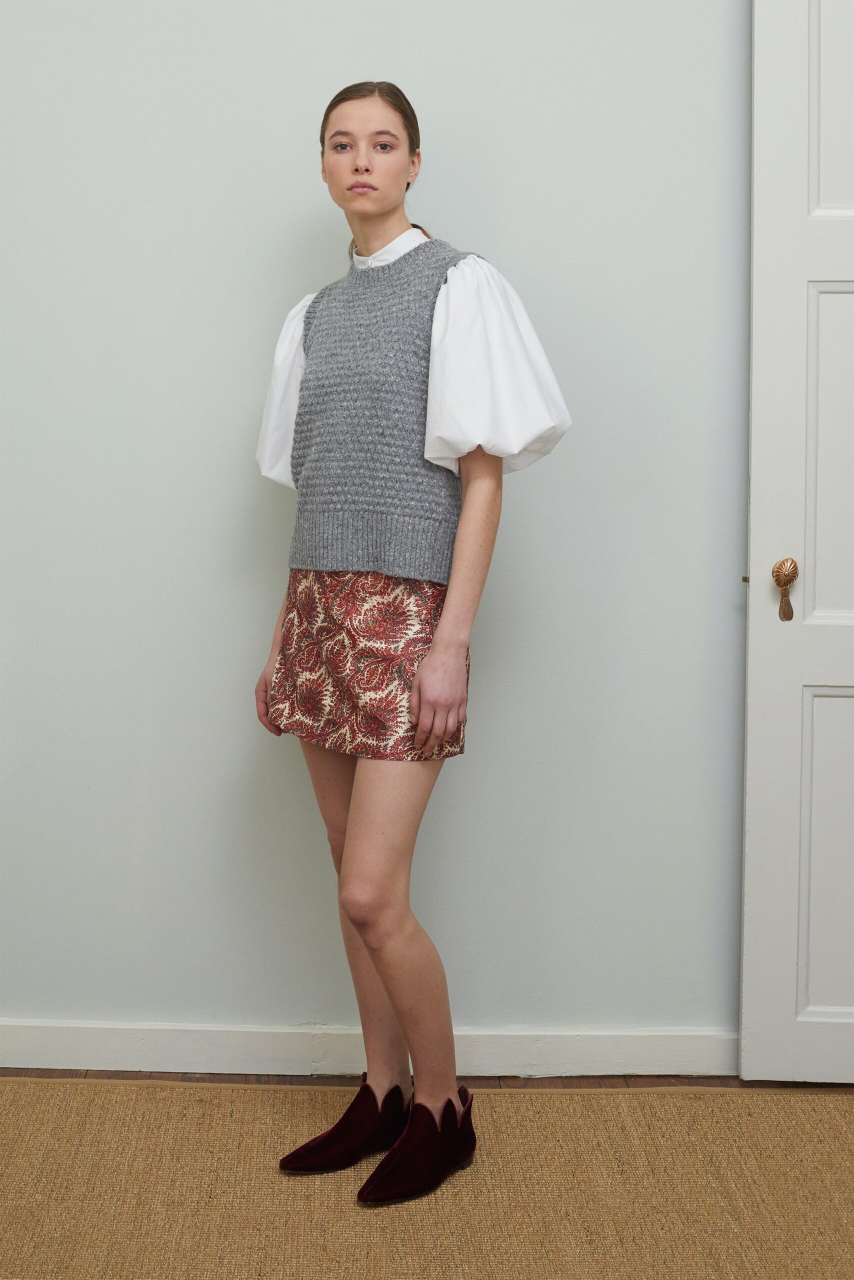 gray wool sleeveless fitted layered top