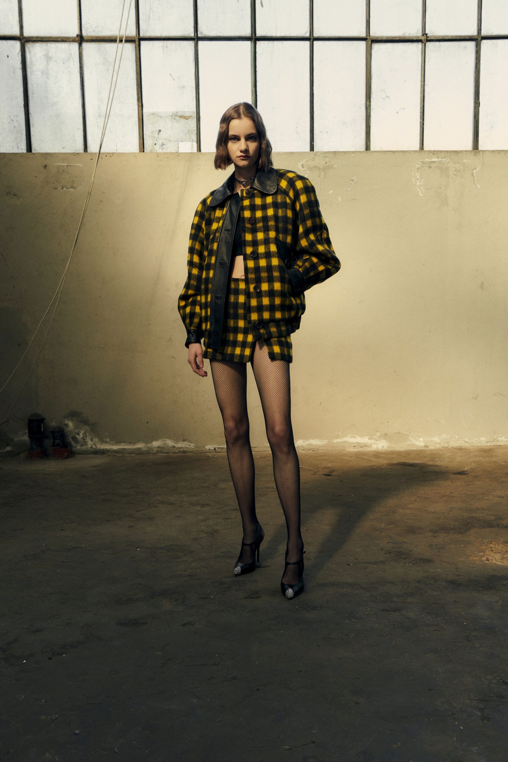 yellow wool long-sleeve collared oversized checked jacket