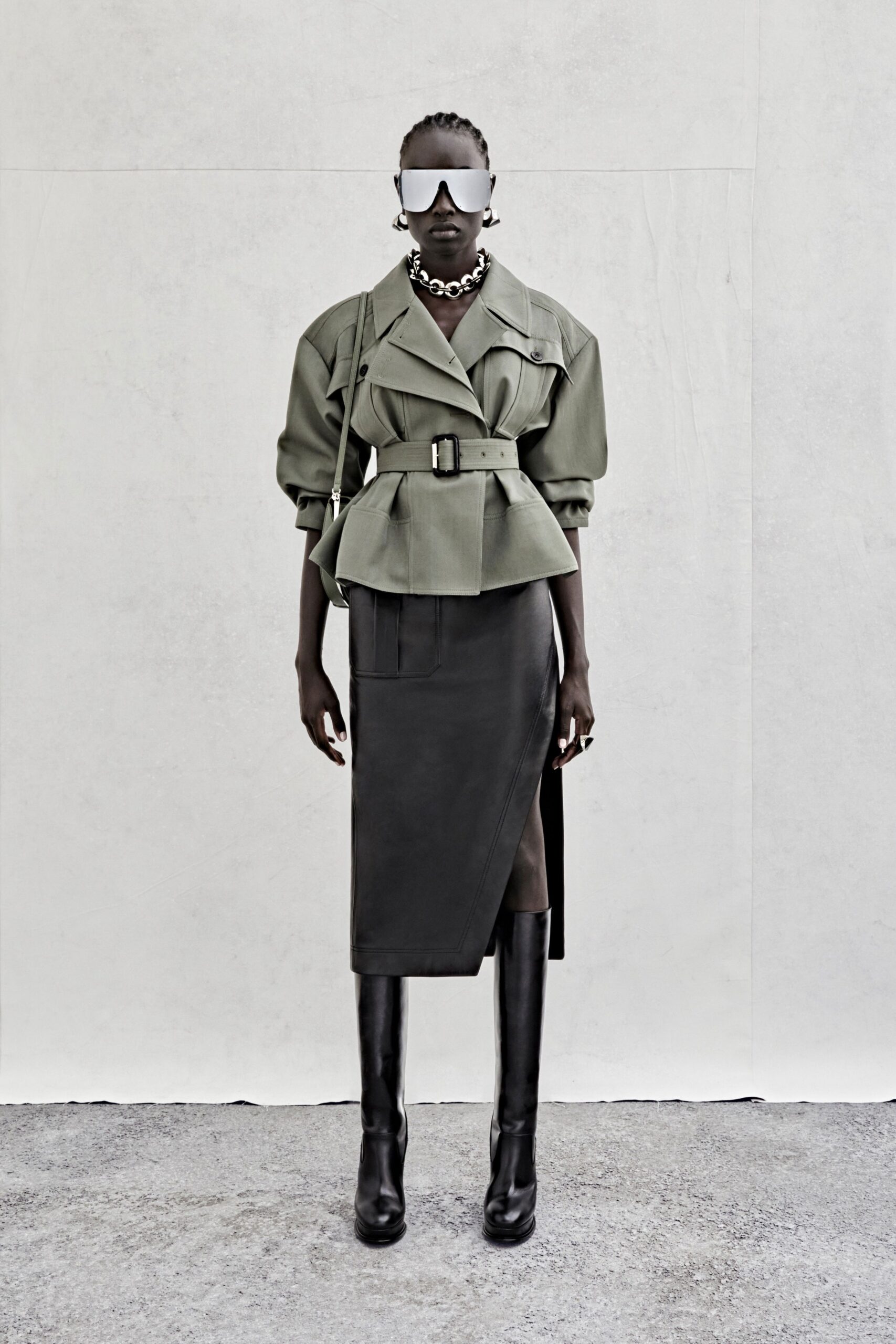 green cotton long-sleeve collared structured belted jacket