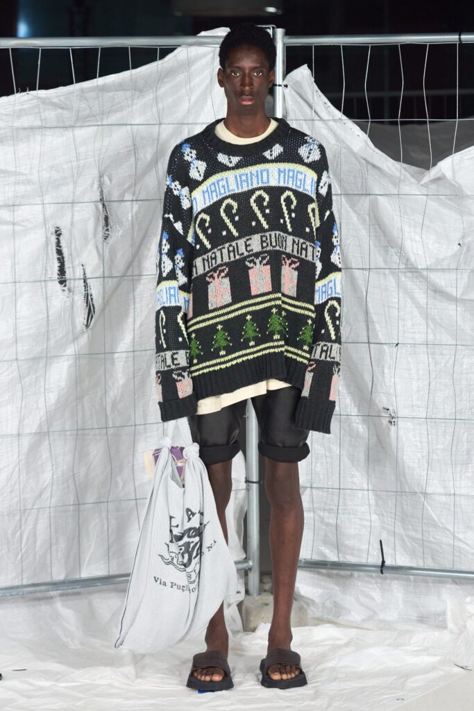 oversized black printed sweater