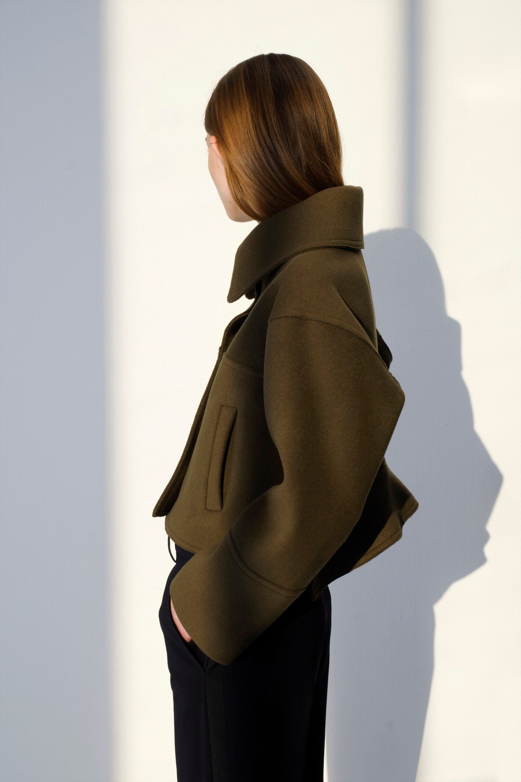 brown wool long-sleeve collared relaxed zippered cropped jacket