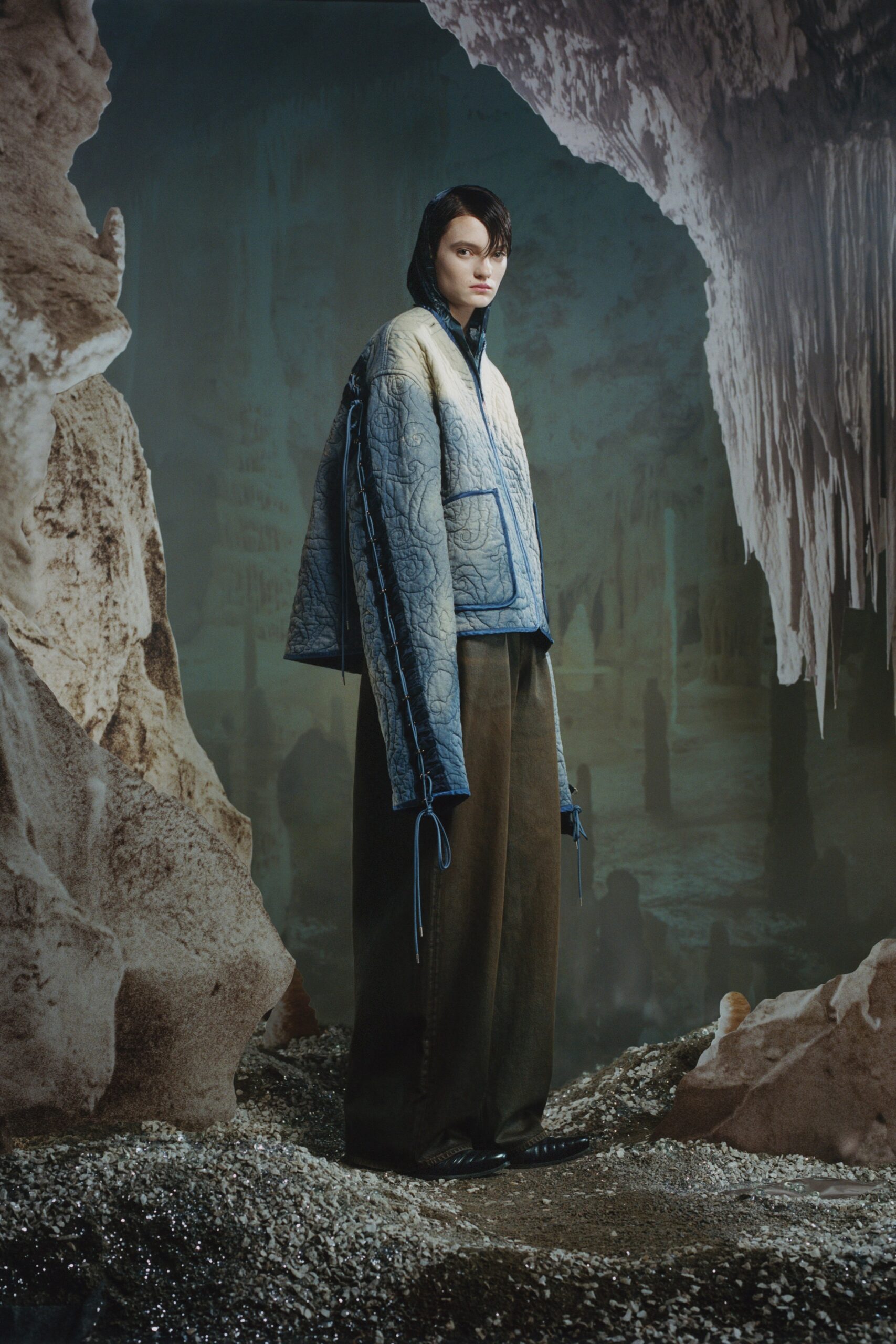 blue cotton long-sleeve collared relaxed embroidered jacket