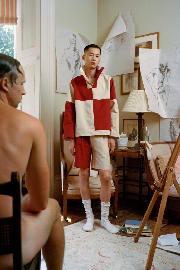A relaxed color-blocked top and shorts in red and beige cotton.