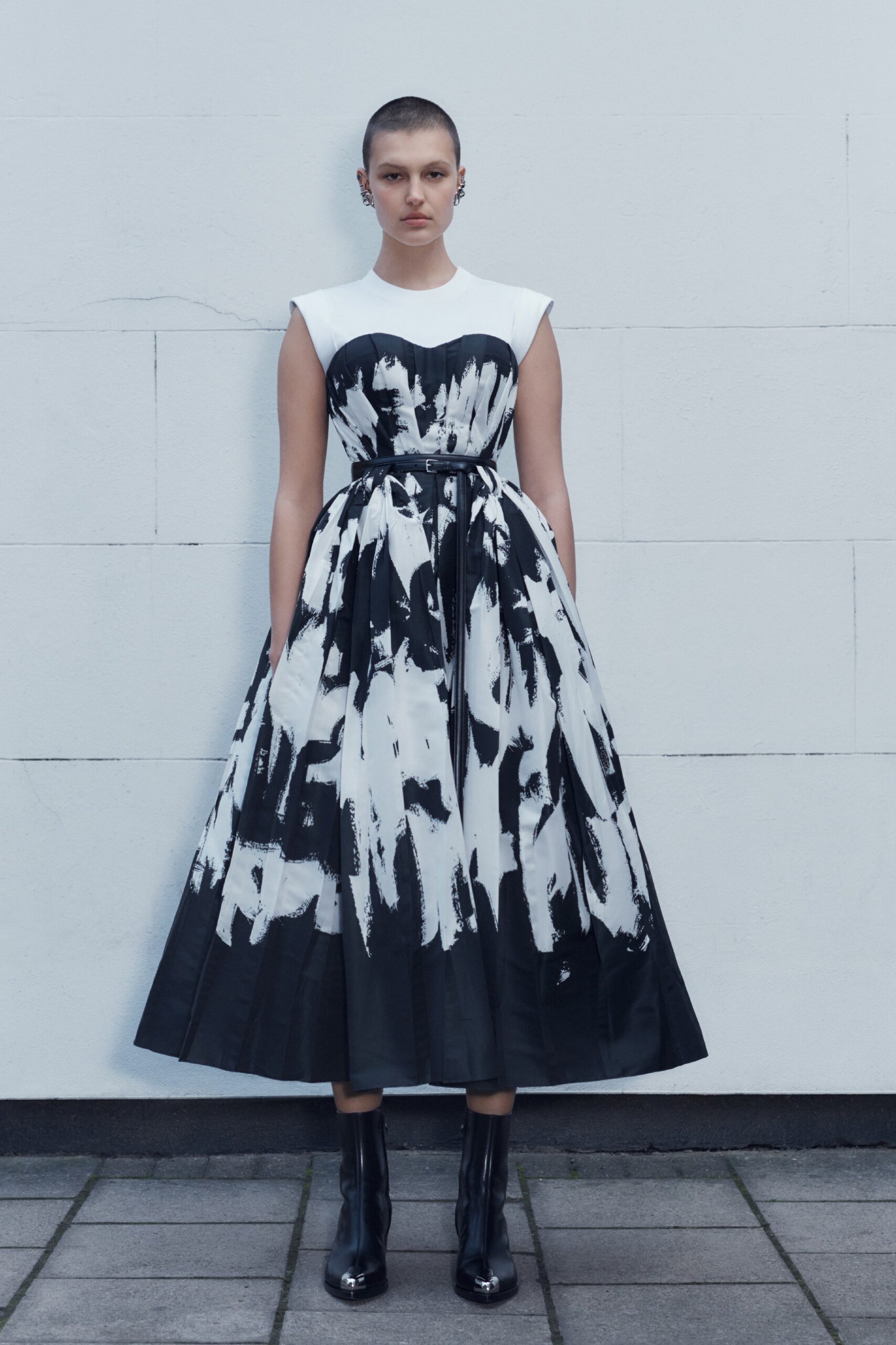 black and white pleated dress