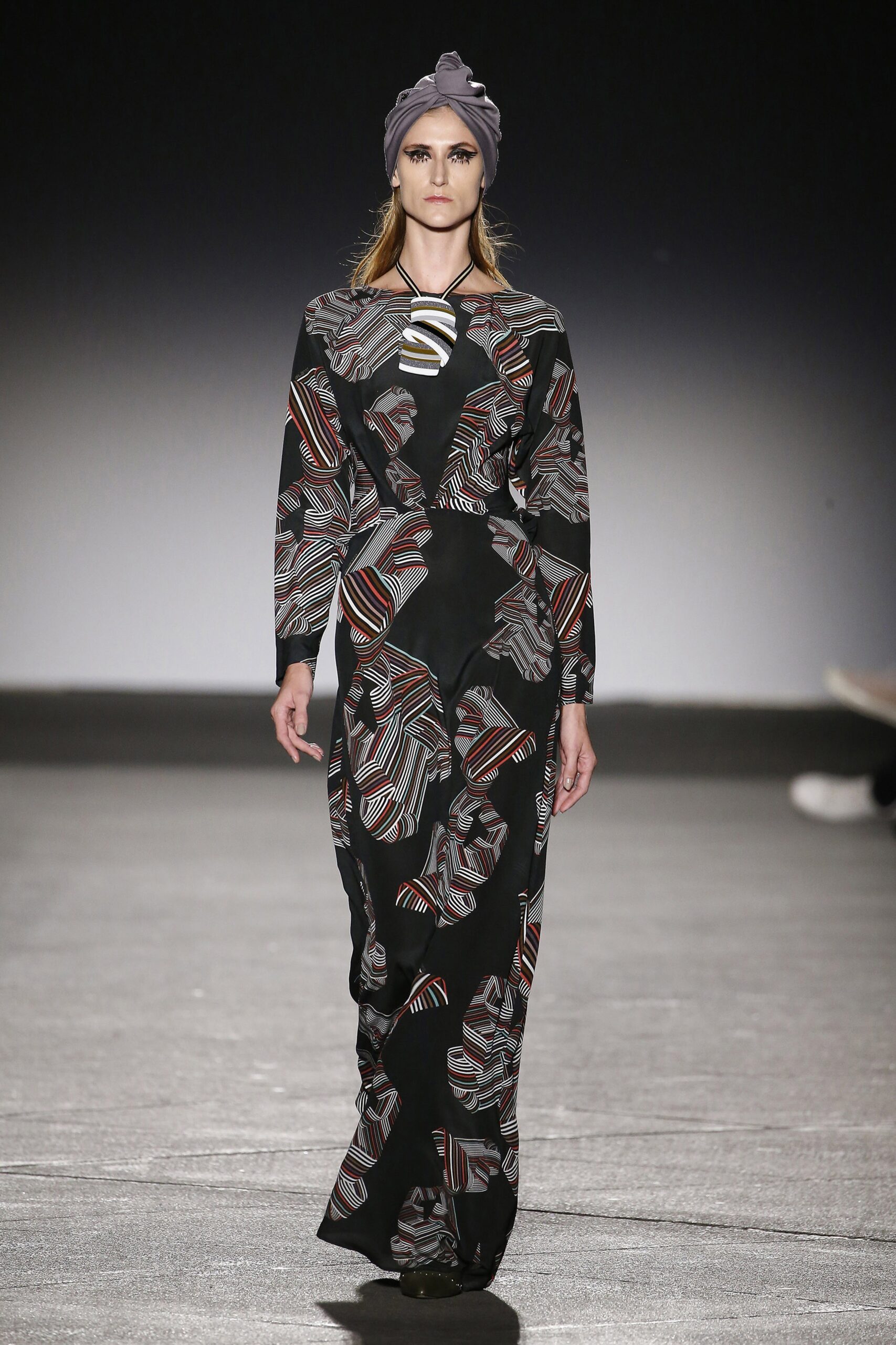black printed long-sleeve maxi dress