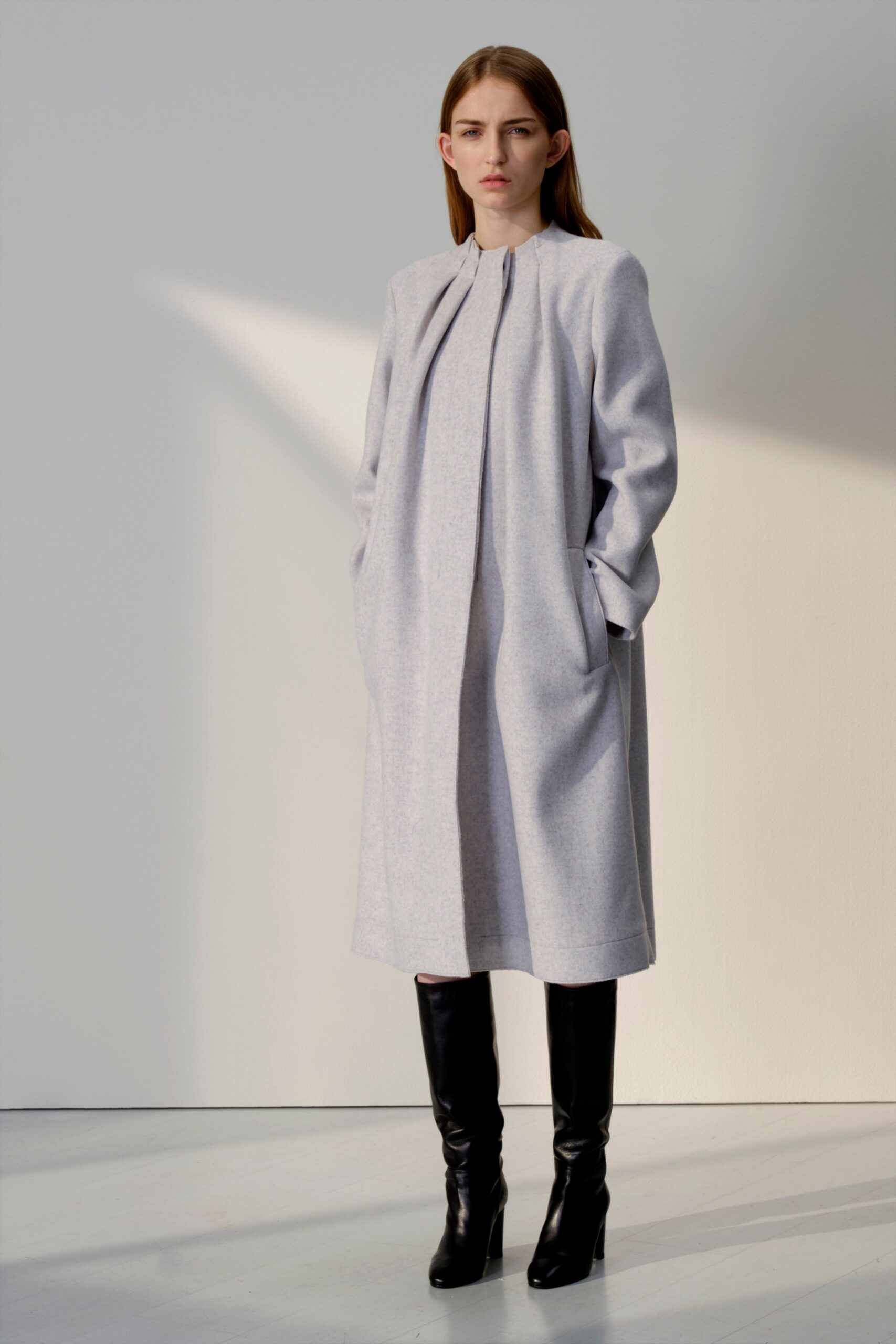 gray wool long-sleeve collared relaxed pleated midi coat