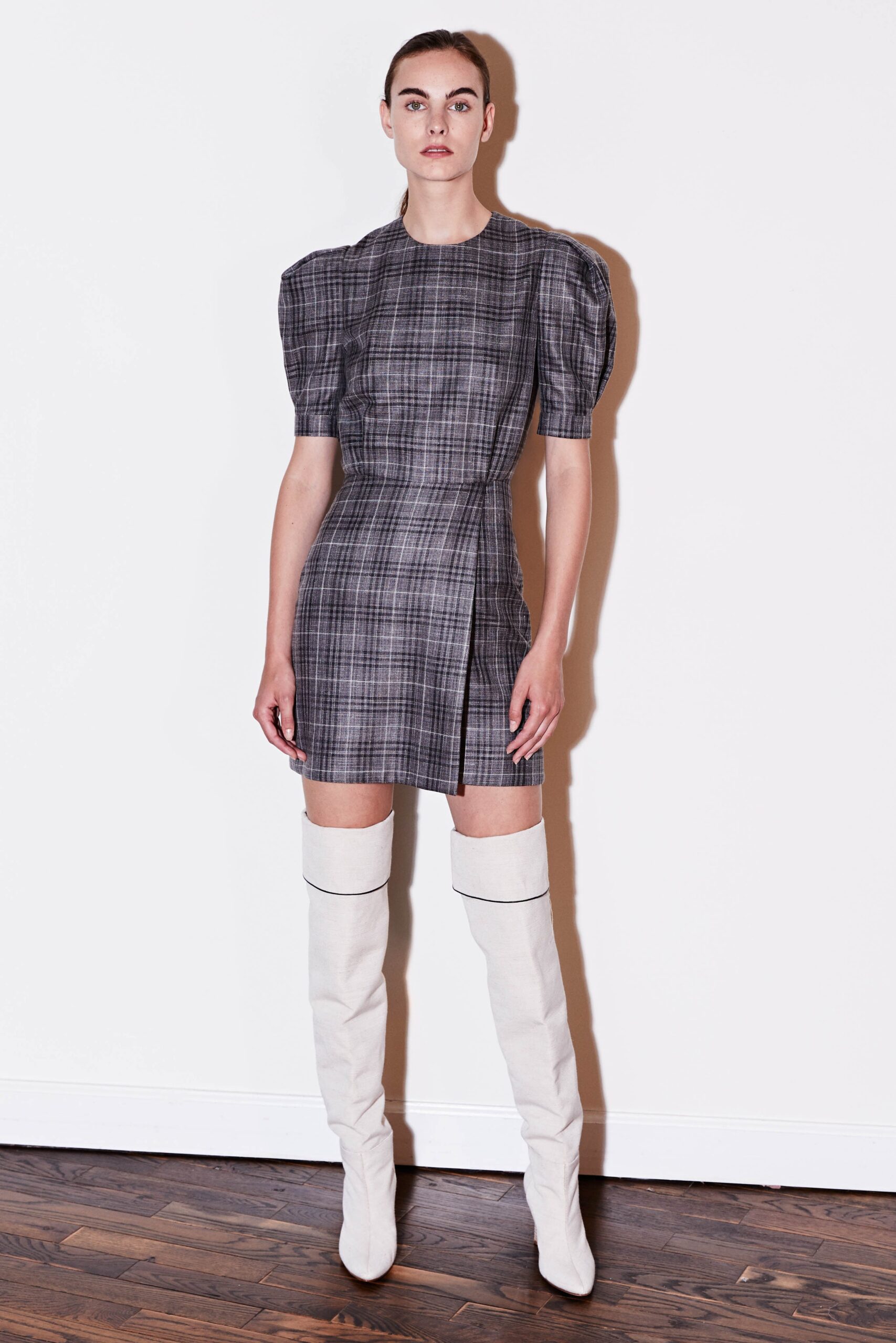 gray cotton short-sleeve collared fitted checked pleated mini-dress