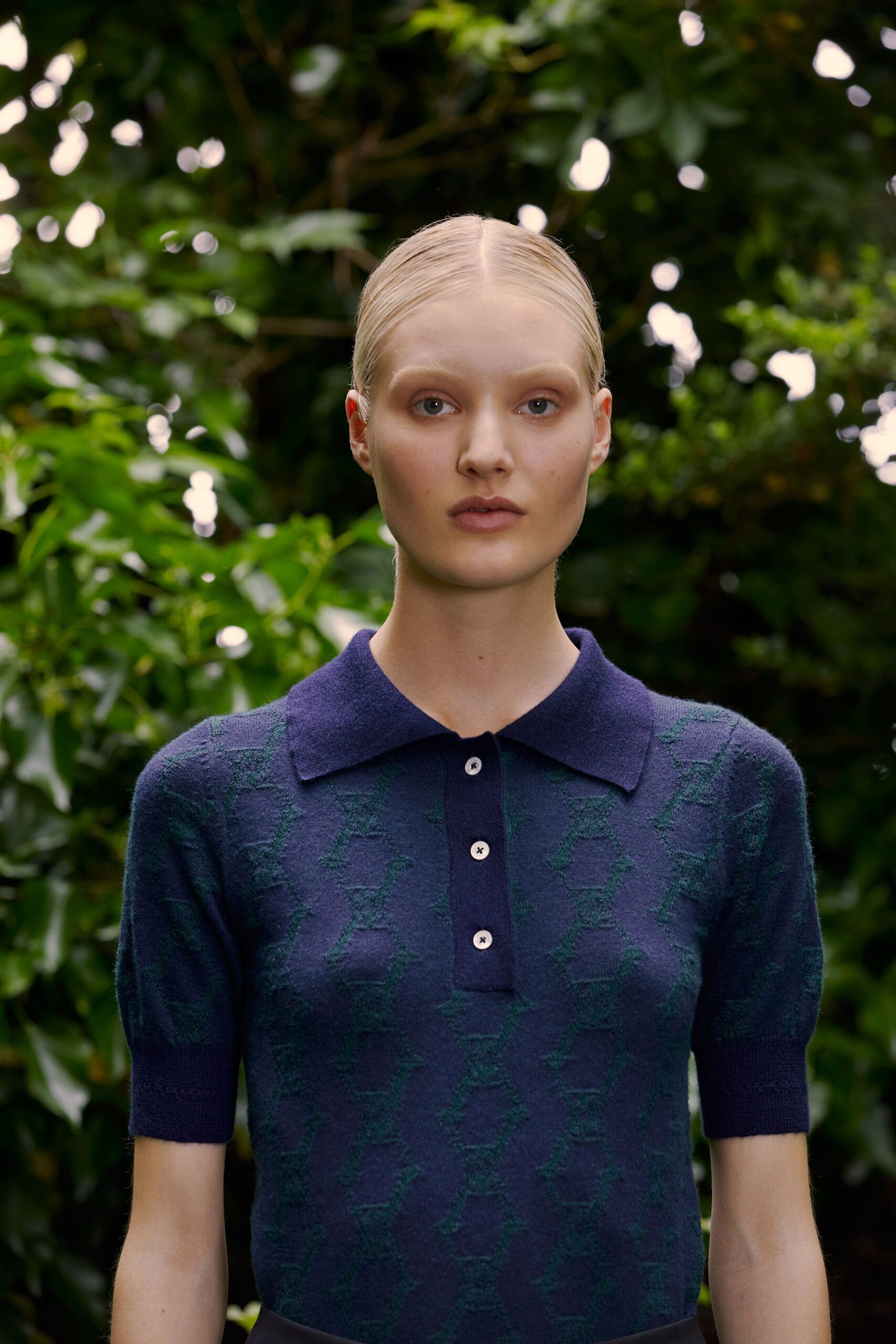 fitted navy wool top