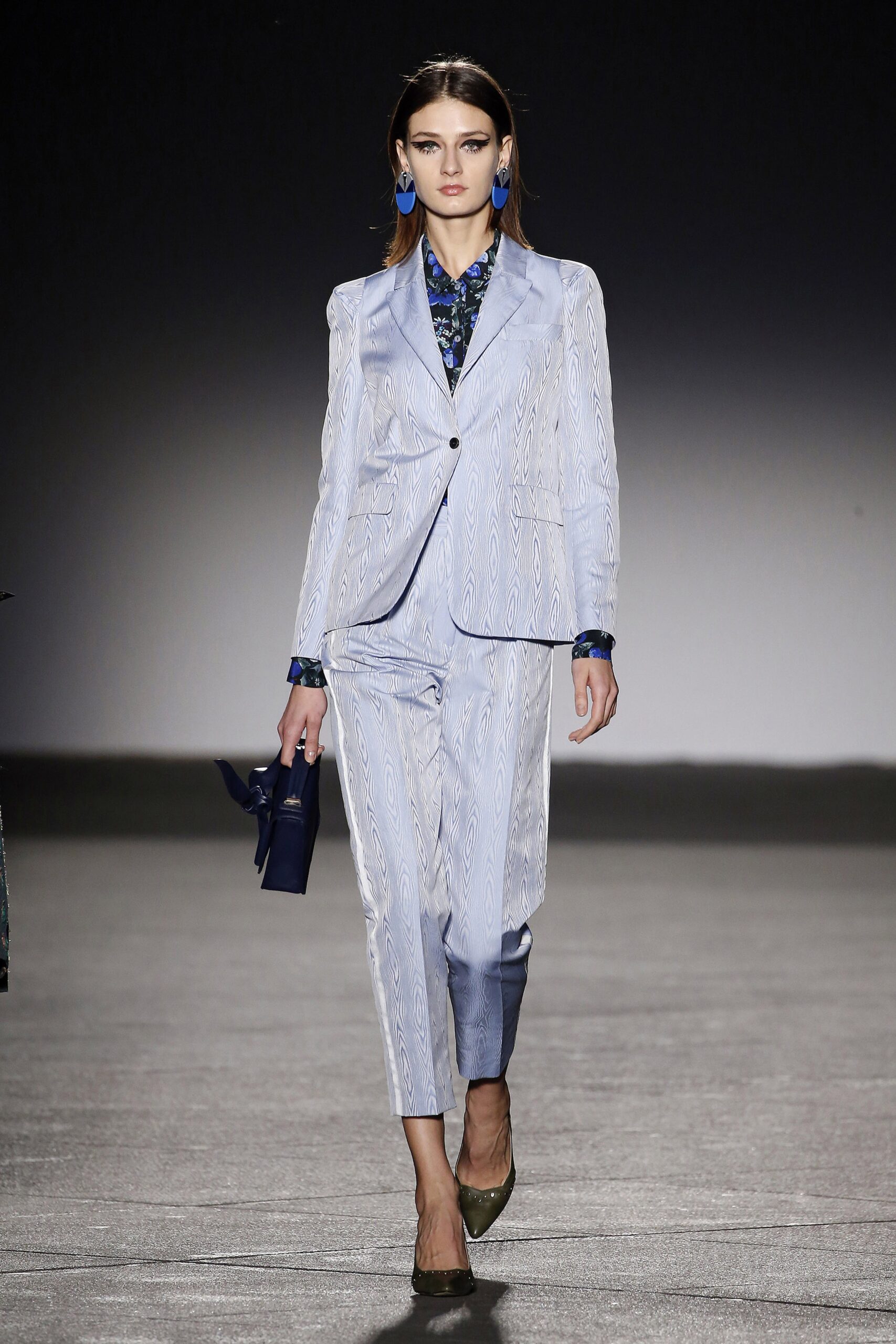 blue cotton long-sleeve collared tailored striped suit