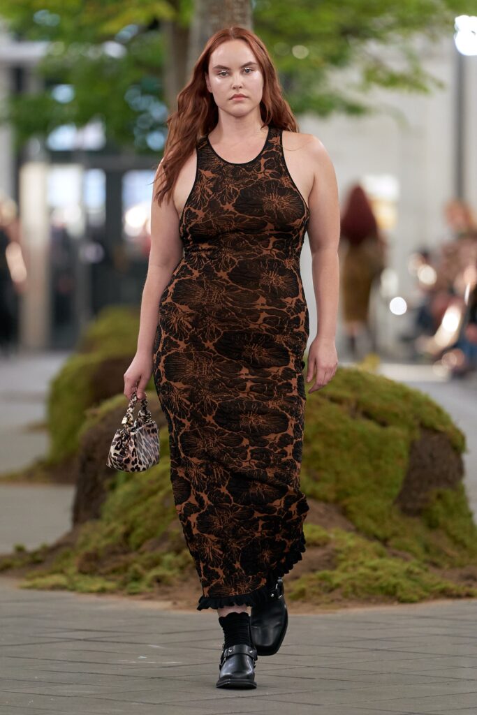 fitted brown printed maxi dress