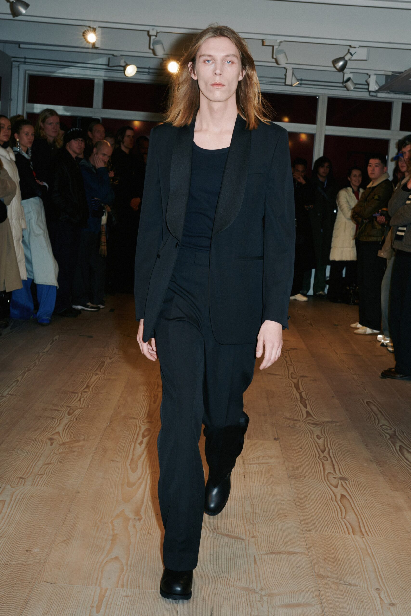 black tailored suit with fitted top