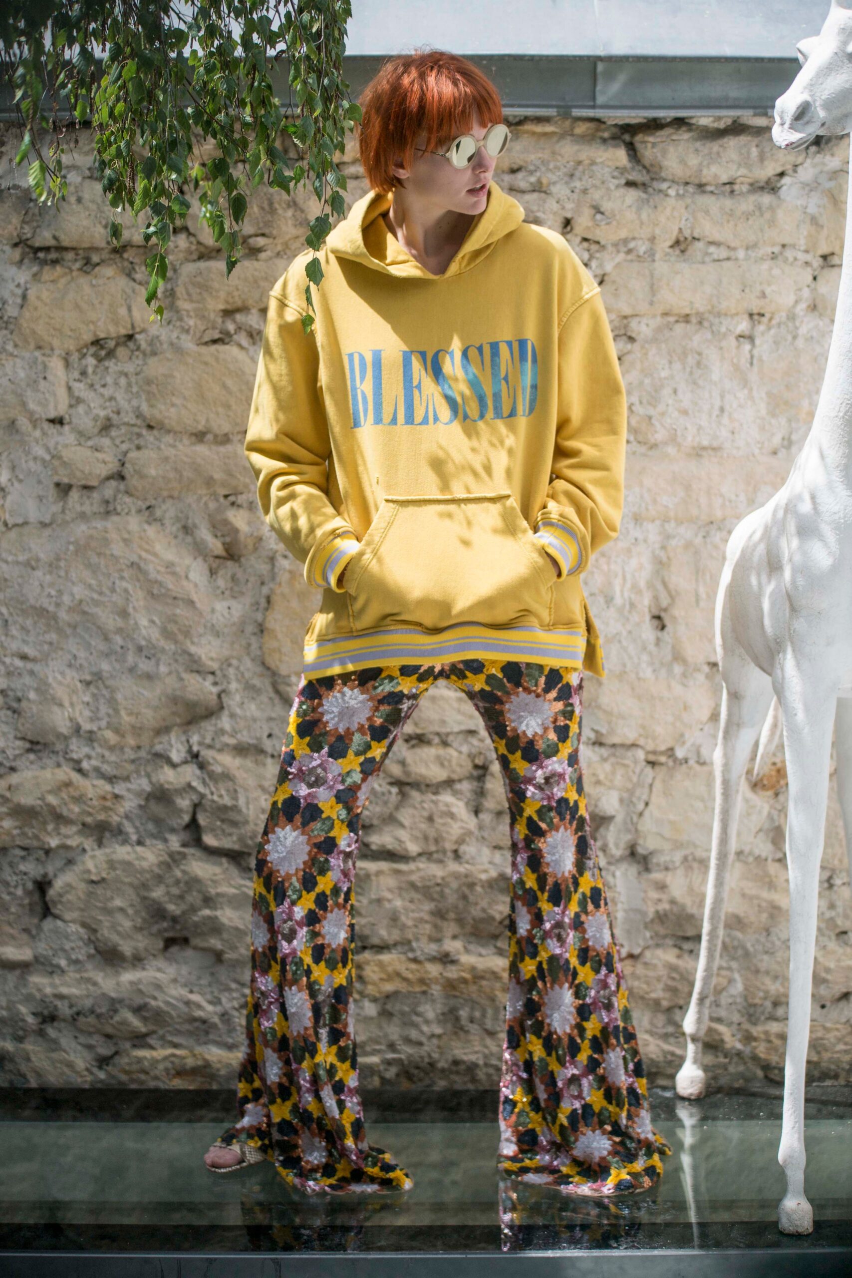 yellow long-sleeve hooded relaxed printed hoodie