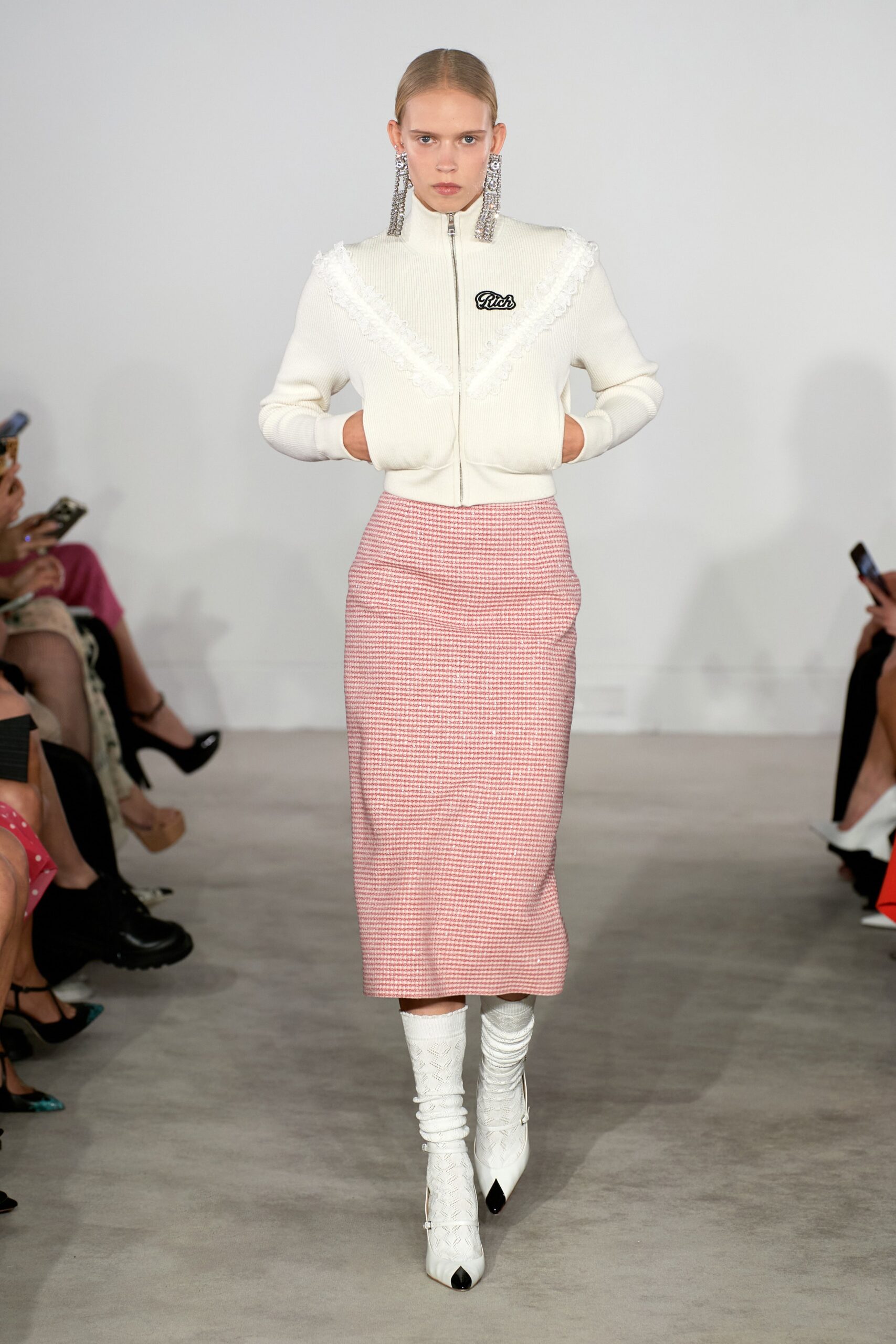 white fitted top with pink pencil skirt
