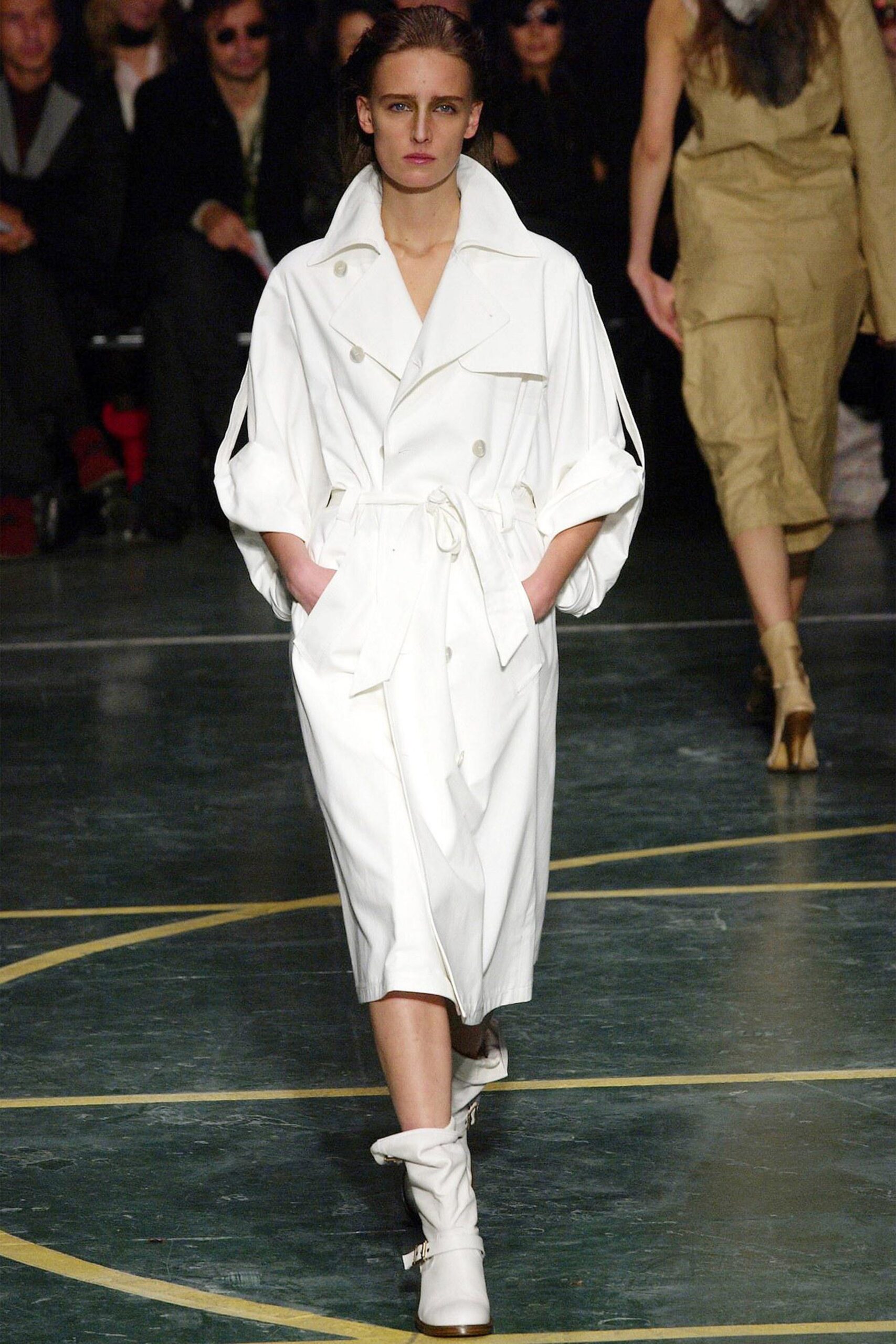 white relaxed cotton trench coat