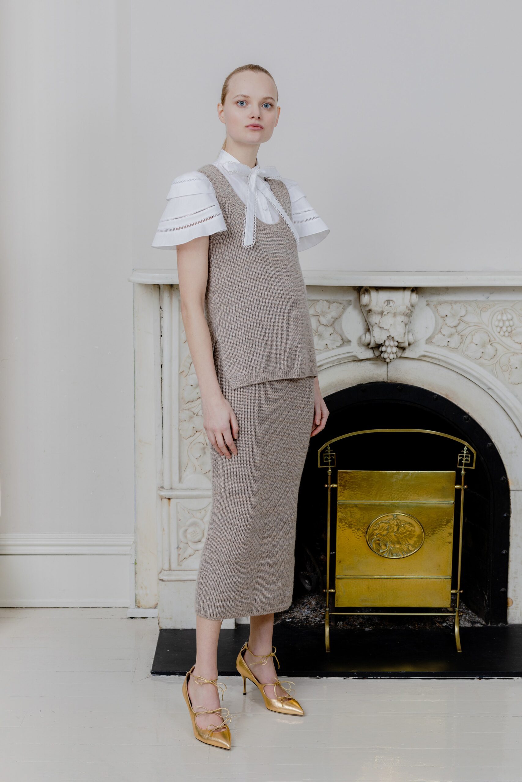 beige knit fitted pencil midi skirt