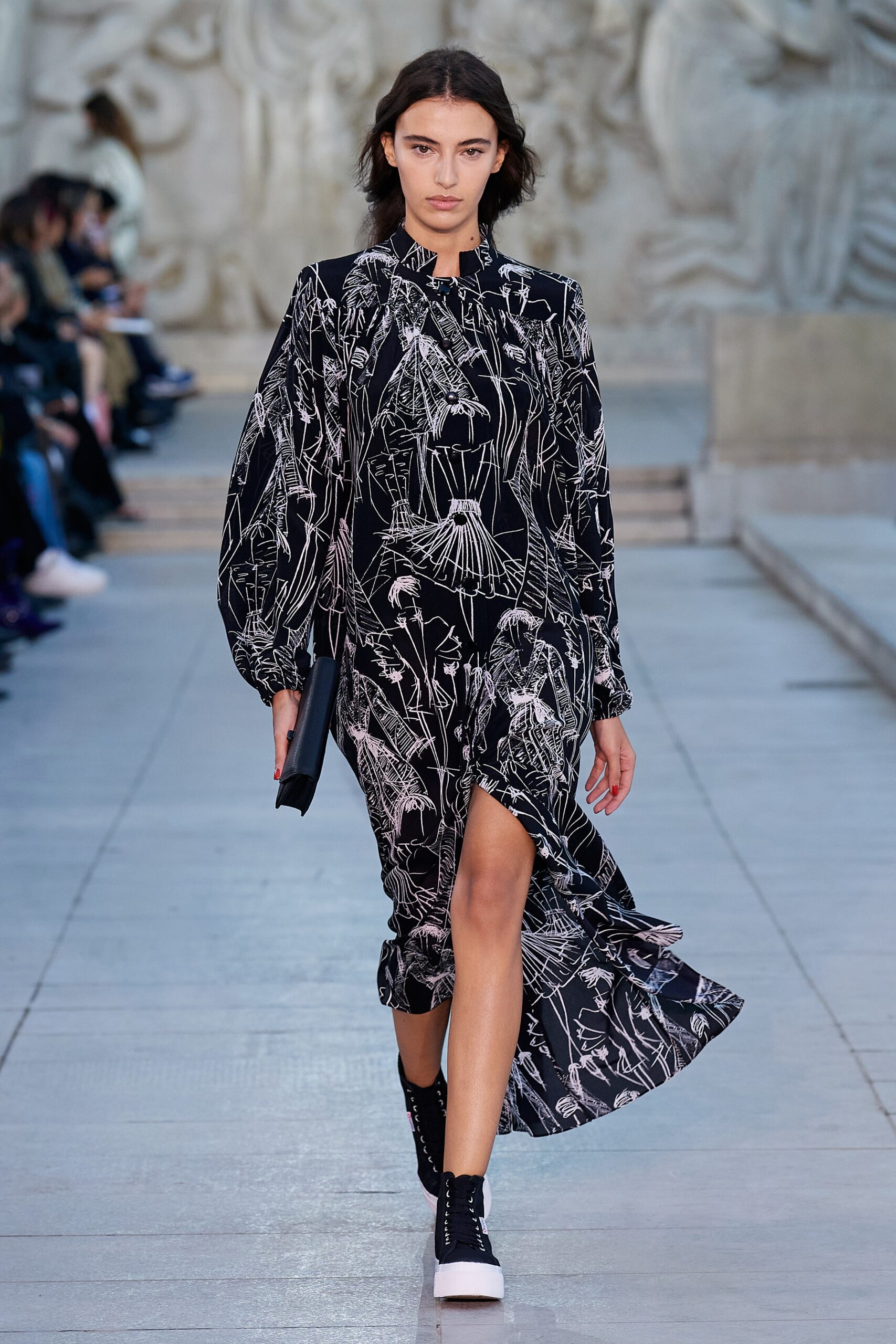 black cotton long-sleeve v-neck fitted printed midi dress