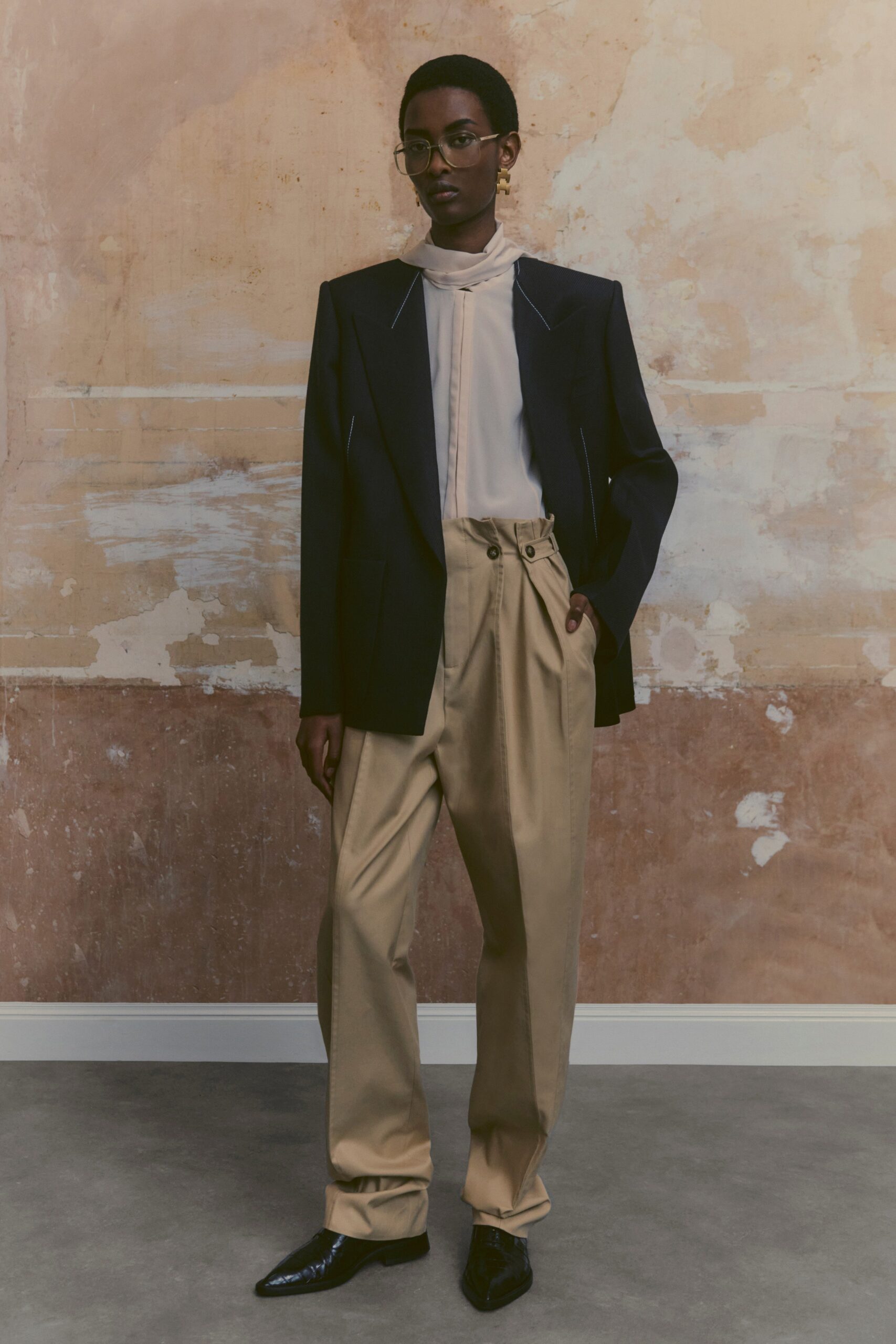 Victoria Beckham Resort 24 Look 25