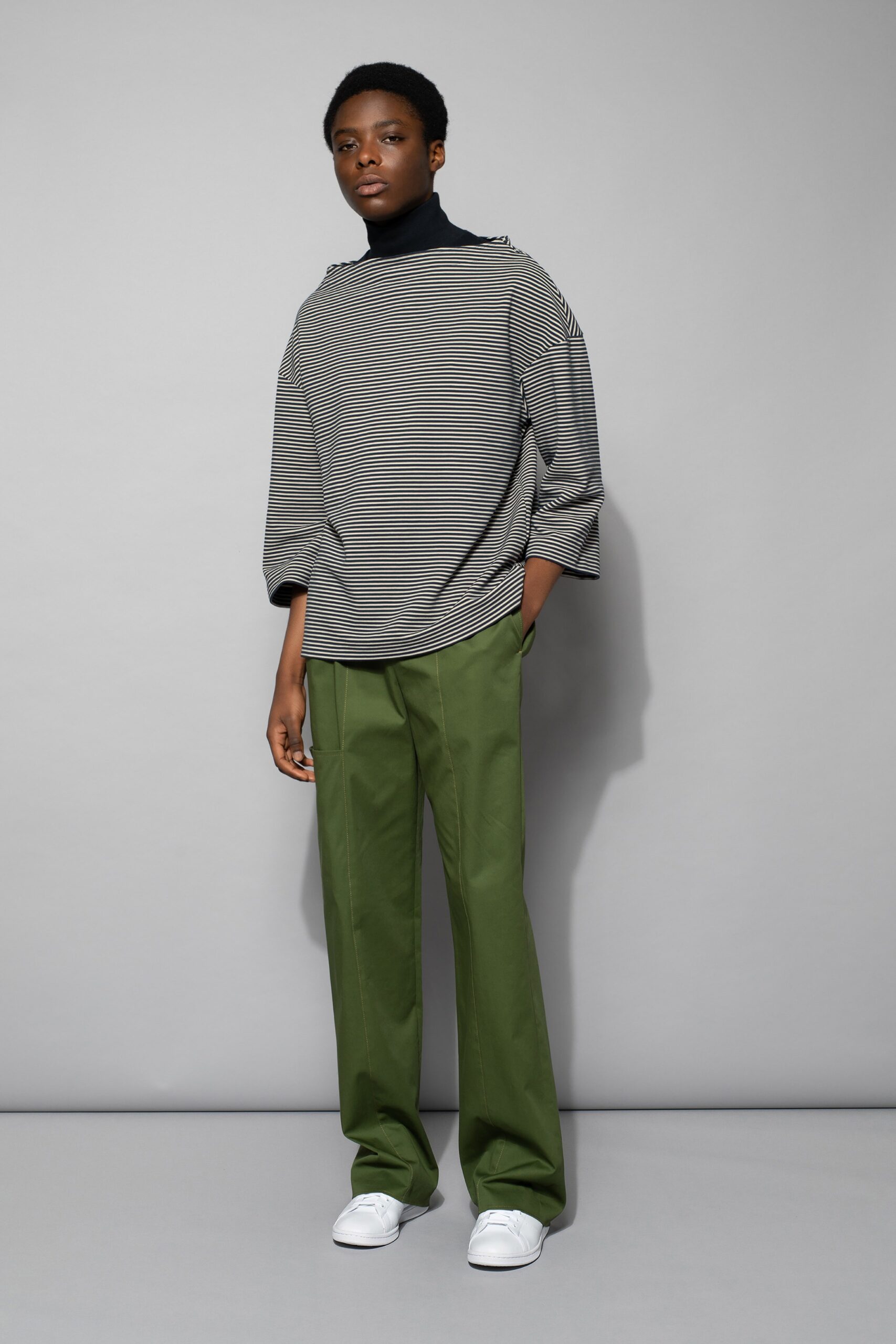 green tailored straight-leg pants