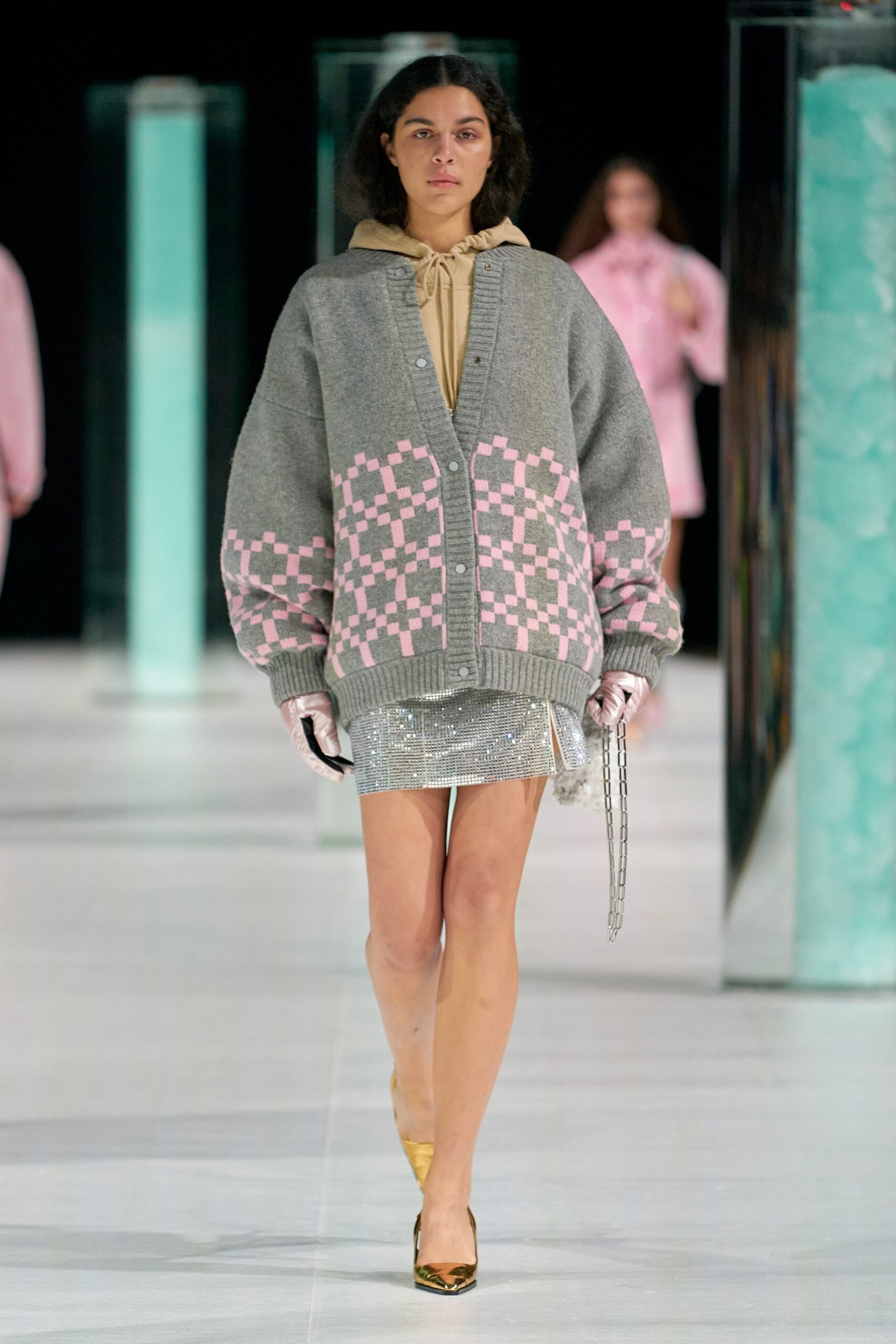 oversized gray cardigan with sequin mini skirt