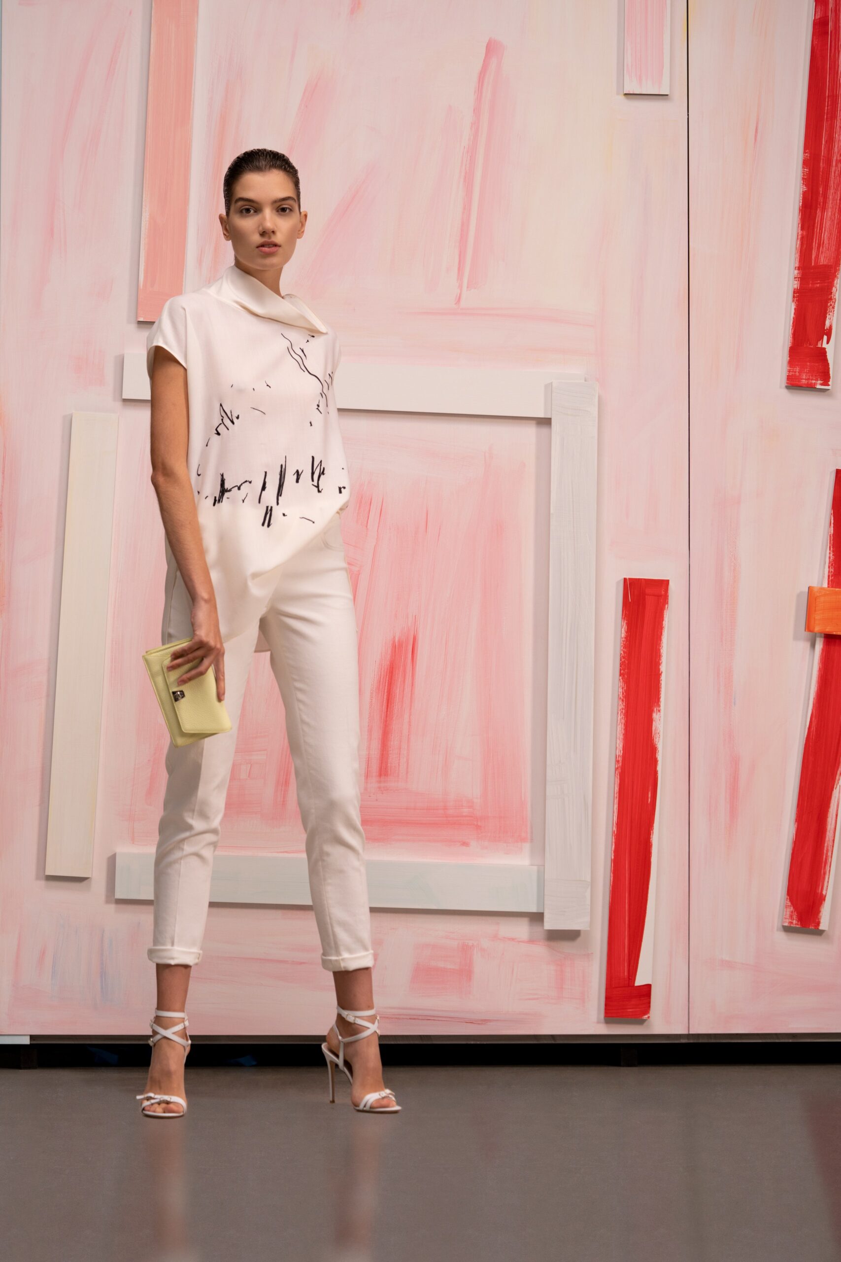 white silk short-sleeve collared fitted printed top