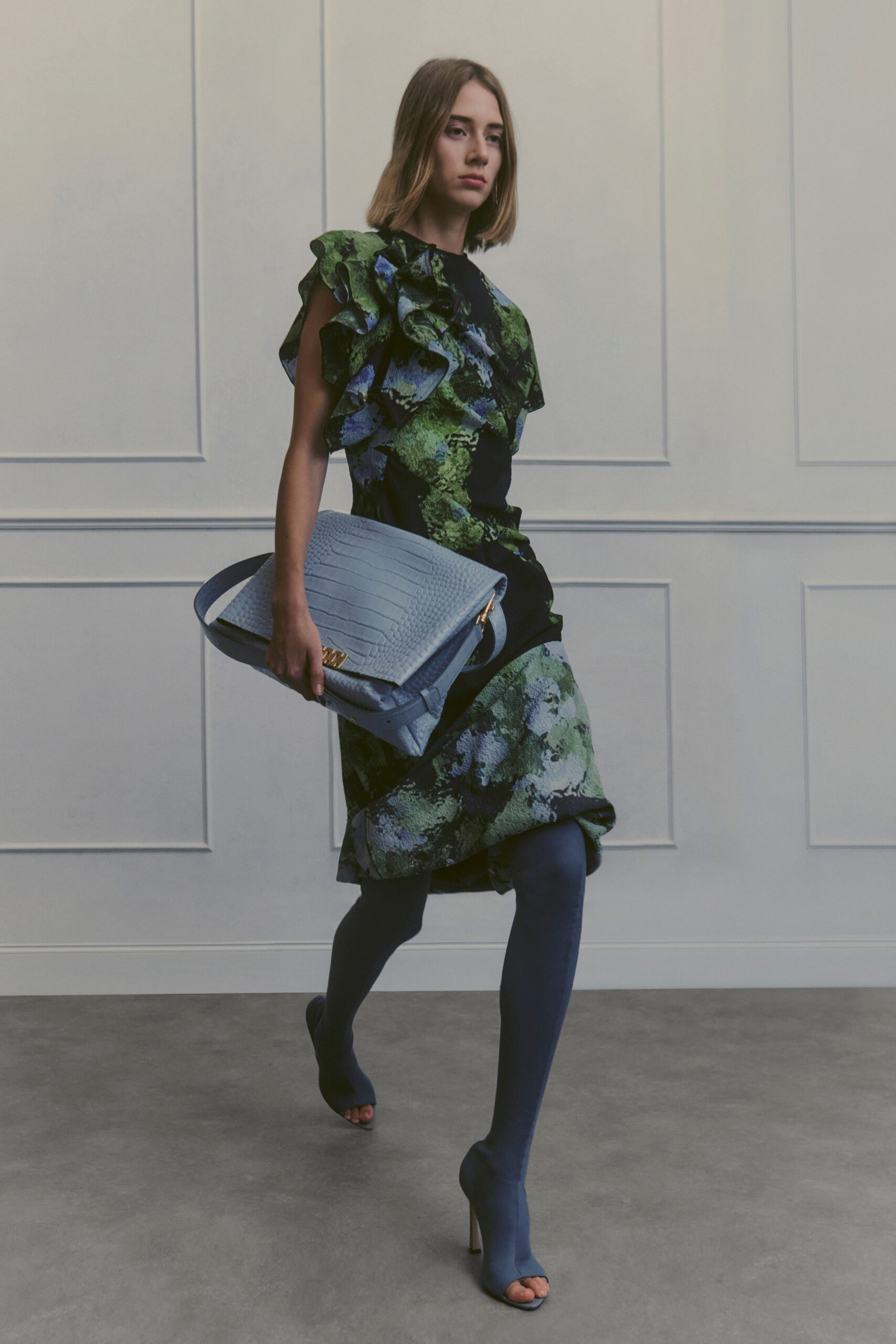 Victoria Beckham Resort 24 Look 28